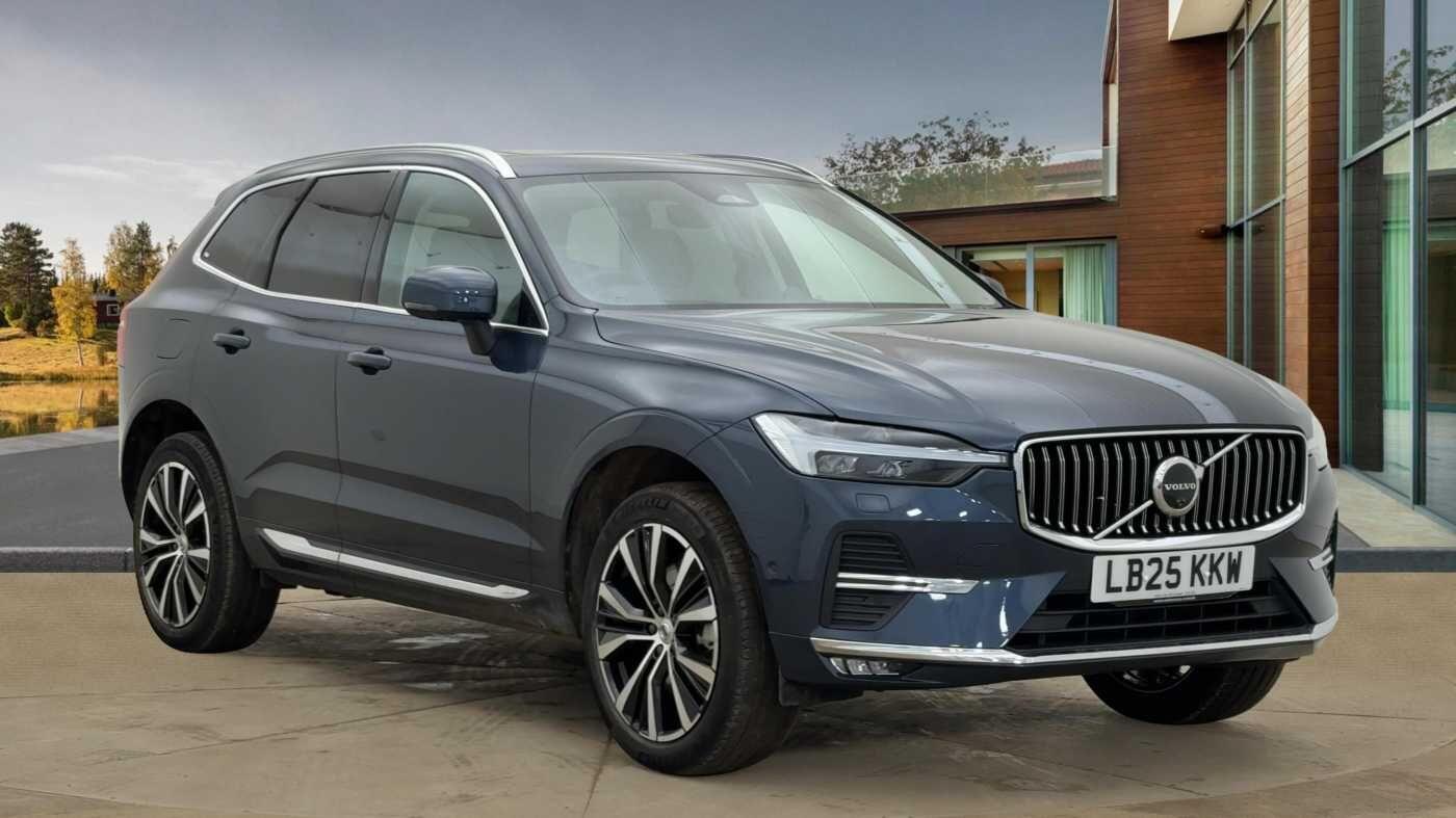 Volvo XC60 2.0 B5 MHEV Ultra Bright Auto AWD Euro 6 (s/s) 5dr LB25KKW Image 1