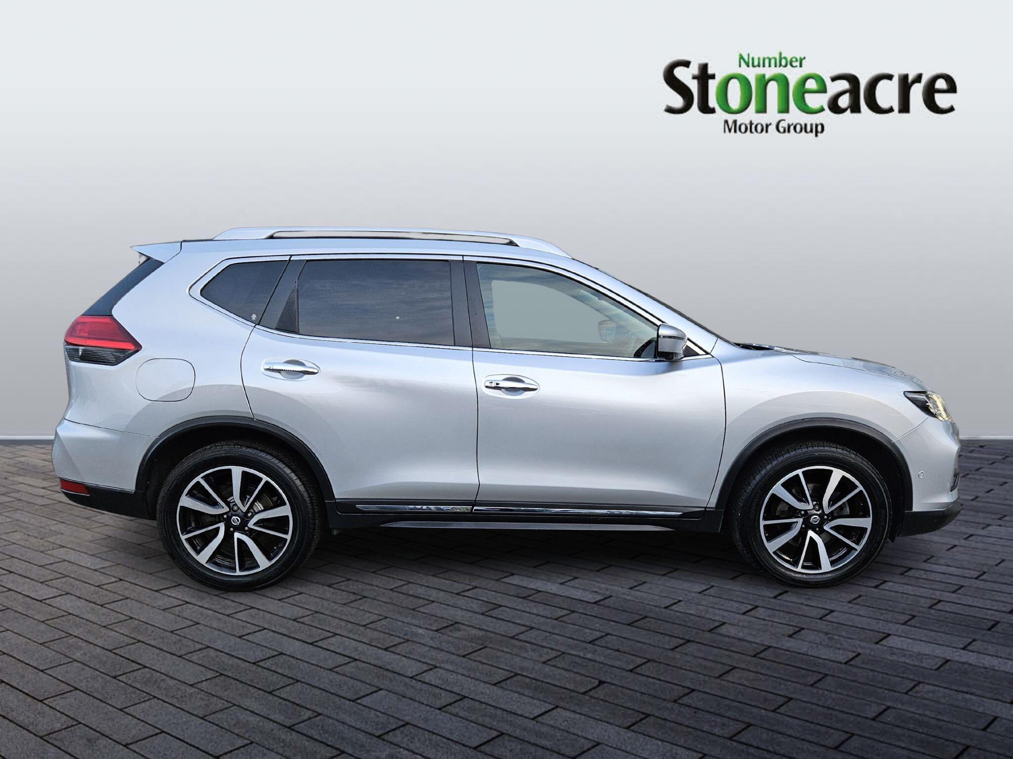 Nissan X-Trail 1.7 dCi Tekna 5dr NJ70BYG Image 2