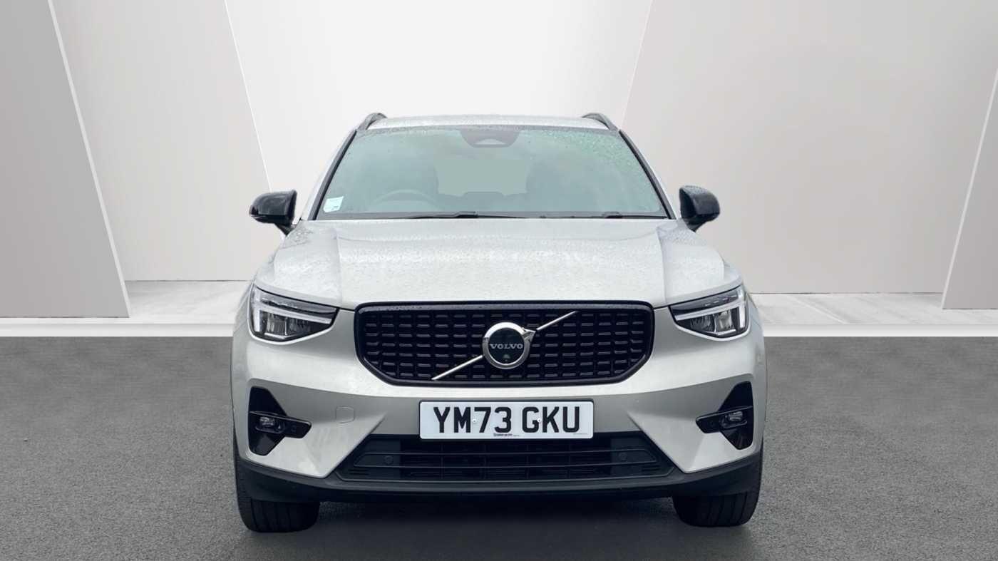Volvo XC40 Image 2