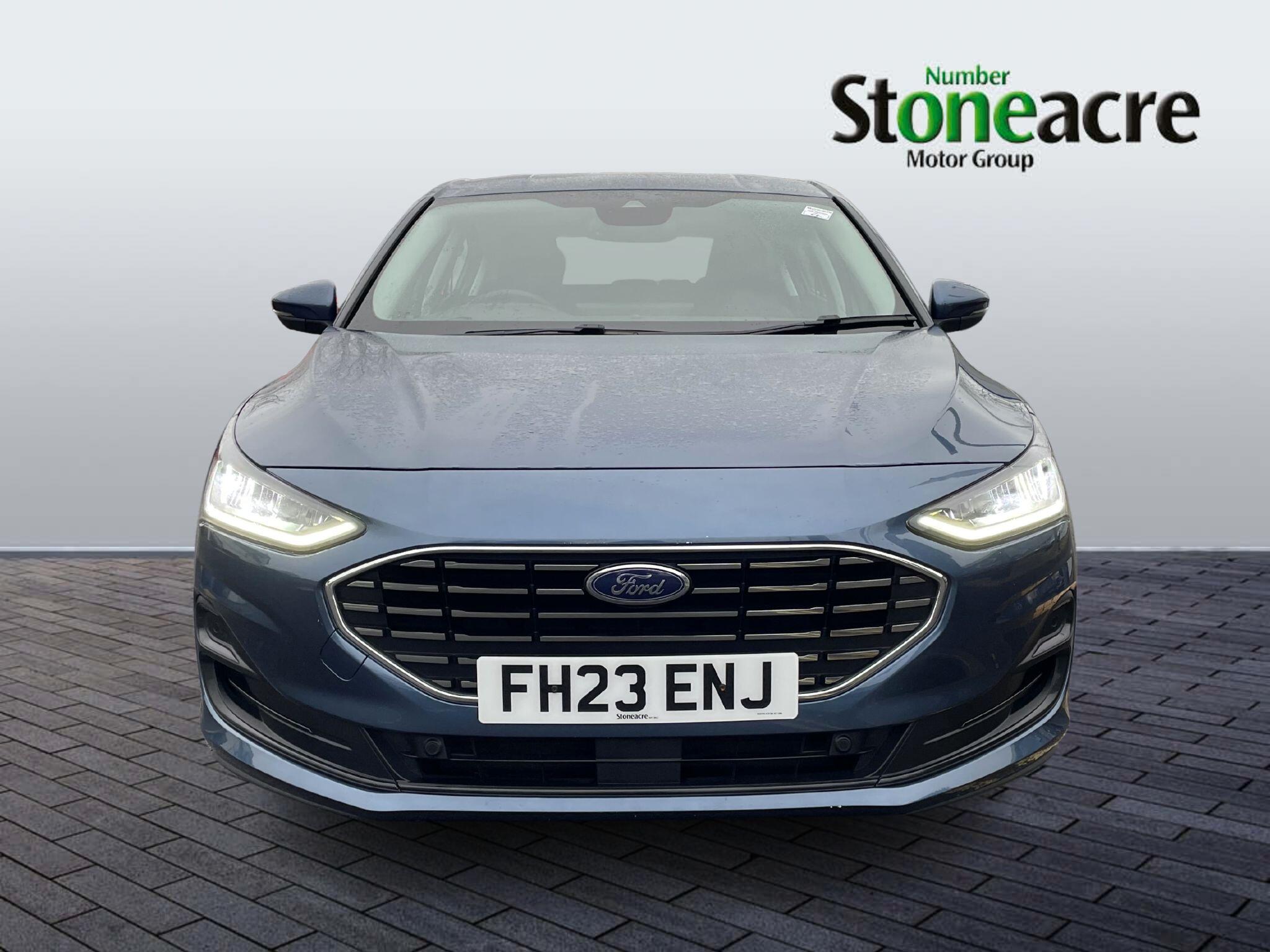 Ford Focus 1.0T EcoBoost MHEV Titanium Euro 6 (s/s) 5dr FH23ENJ Image 2