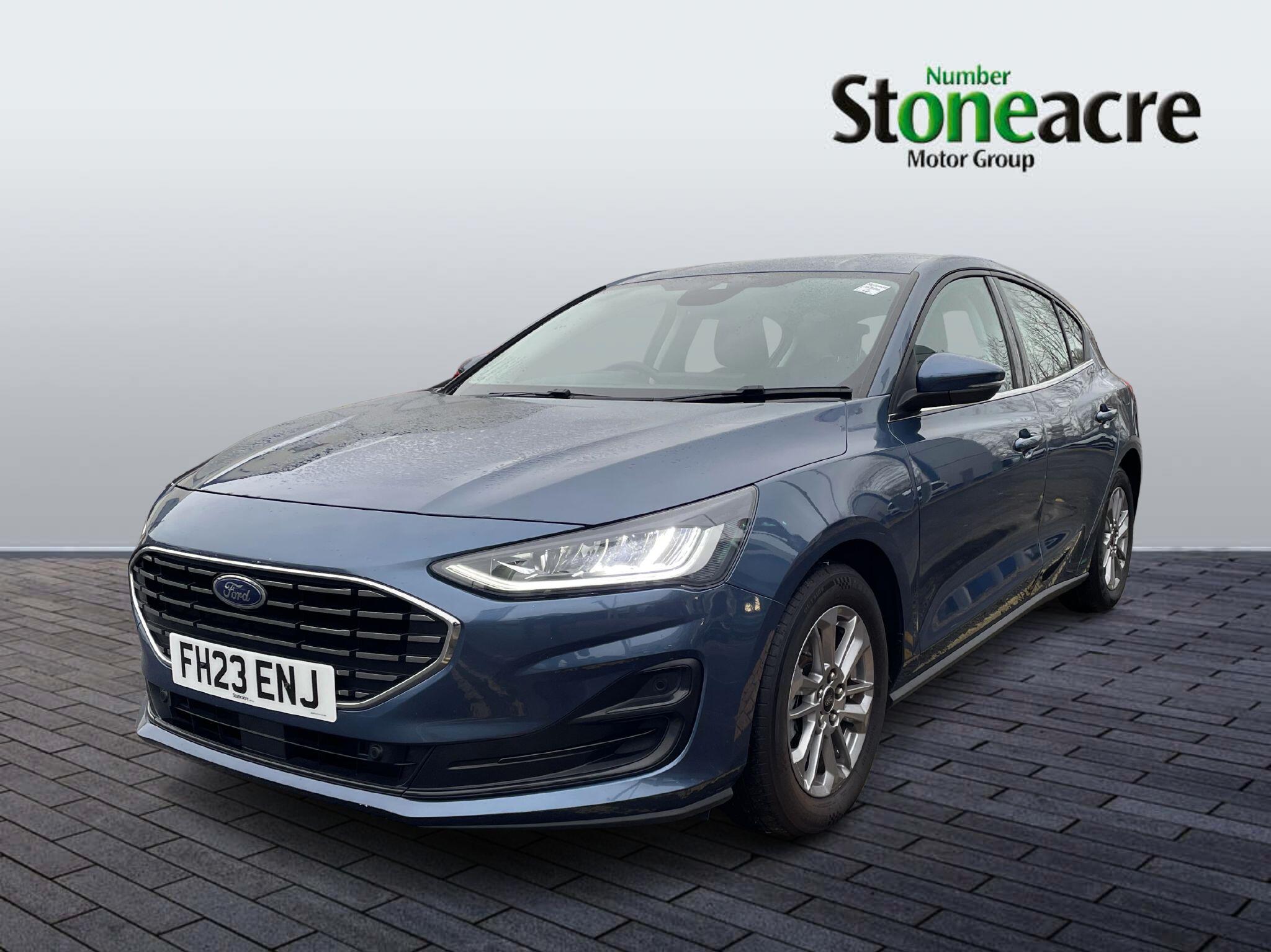 Ford Focus 1.0T EcoBoost MHEV Titanium Euro 6 (s/s) 5dr FH23ENJ Image 3