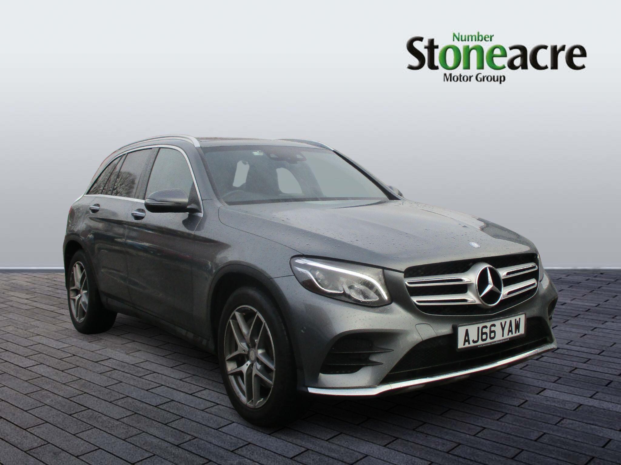 Mercedes-Benz GLC 2.1 GLC220d AMG Line (Premium) G-Tronic 4MATIC Euro 6 (s/s) 5dr AJ66YAW Image 1