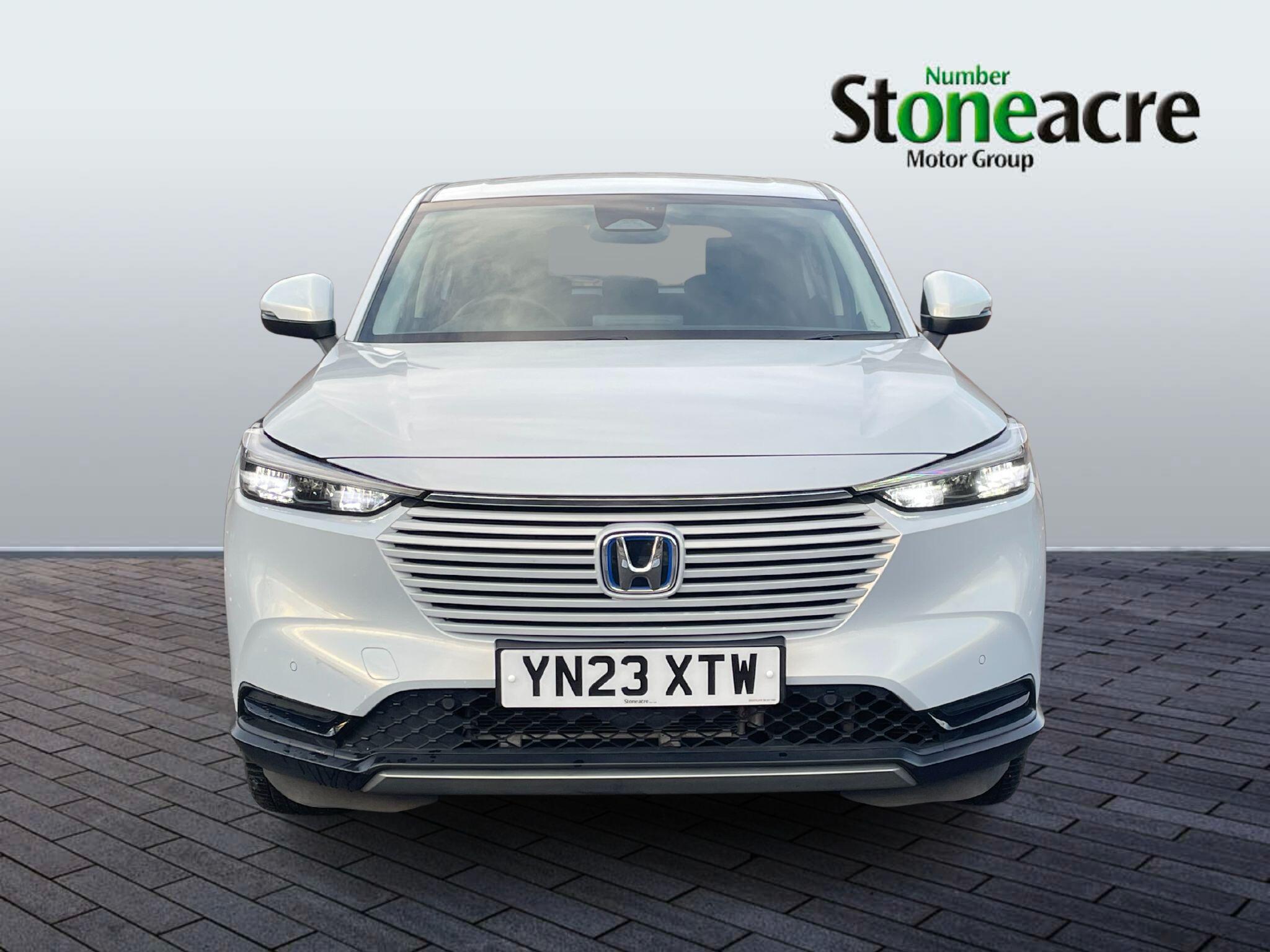 Honda HR-V Hybrid 1.5 h i-MMD Elegance CVT Euro 6 (s/s) 5dr YN23XTW Image 2