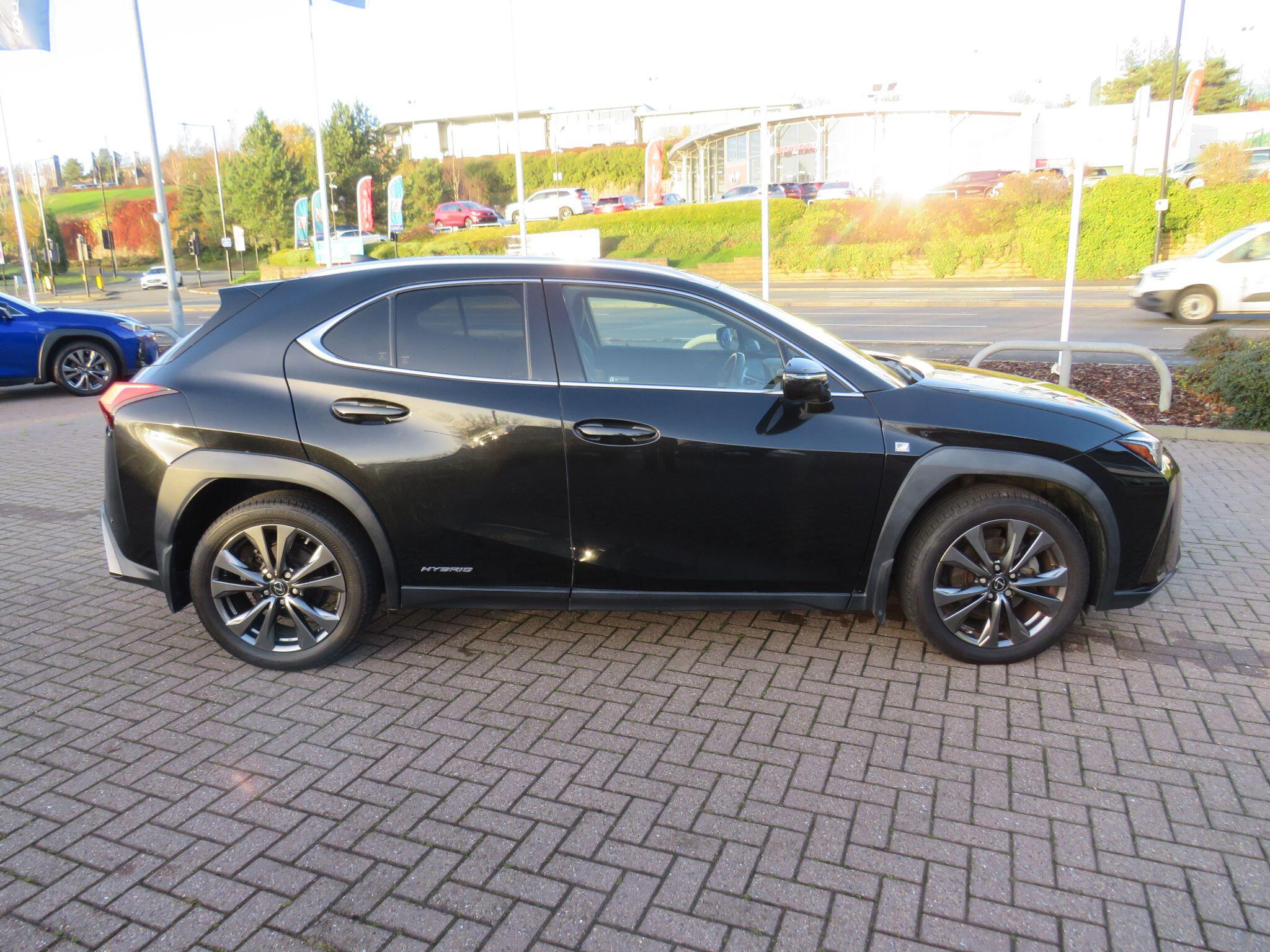 Lexus UX Self-Charging Hybrid 250h 2.0 F-Sport 5dr CVT [Nav] AF69ZXZ Image 2