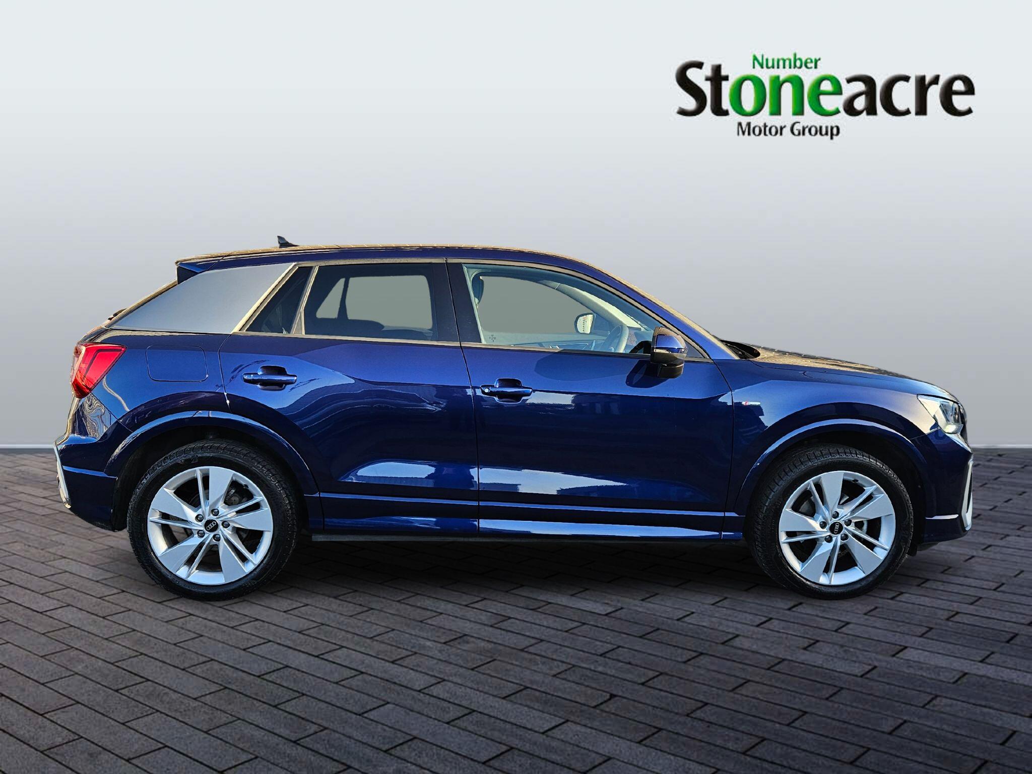 Audi Q2 1.5 TFSI CoD 35 S line Euro 6 (s/s) 5dr NJ24HKL Image 2
