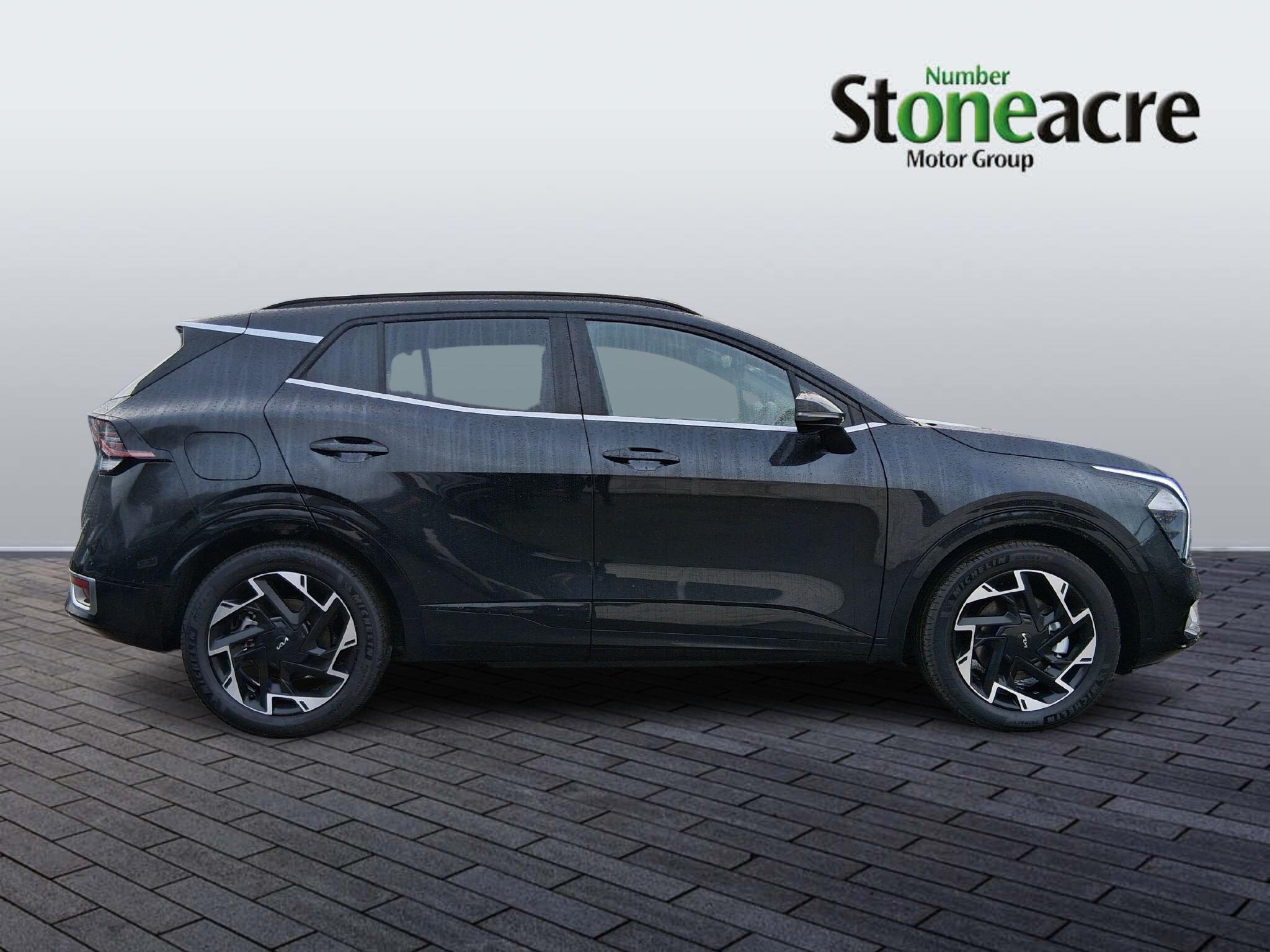 Kia Sportage Plug-In Hybrid 1.6 T-GDi 13.8kWh GT-Line Auto AWD Euro 6 (s/s) 5dr DK75XFJ Image 2