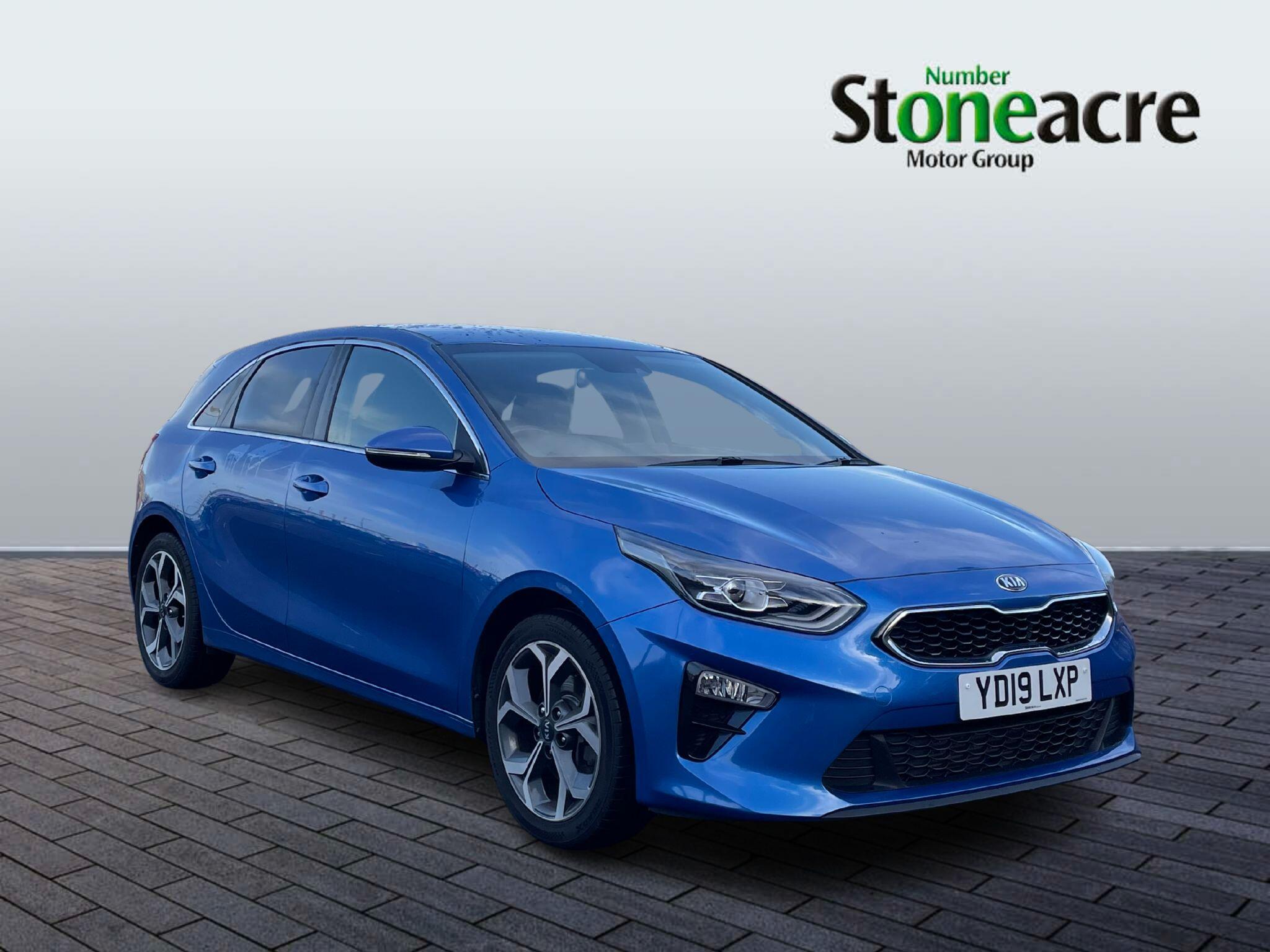 Kia Ceed 1.4 T-GDi Blue Edition Hatchback 5dr Petrol Manual Euro 6 (s/s) (138 bhp) YD19LXP Image 1