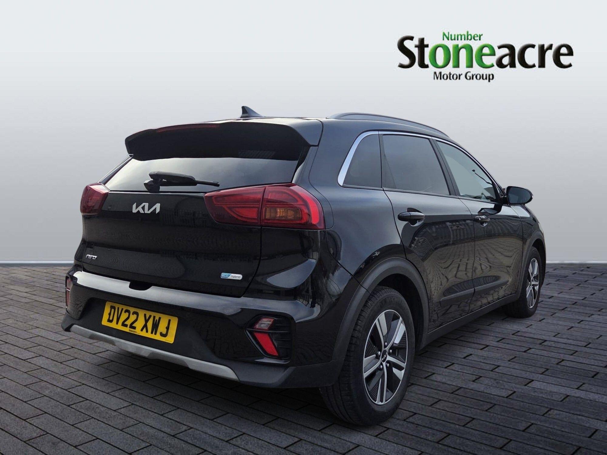 Kia Niro 1.6 GDi 2 DCT Euro 6 (s/s) 5dr DV22XWJ Image 3