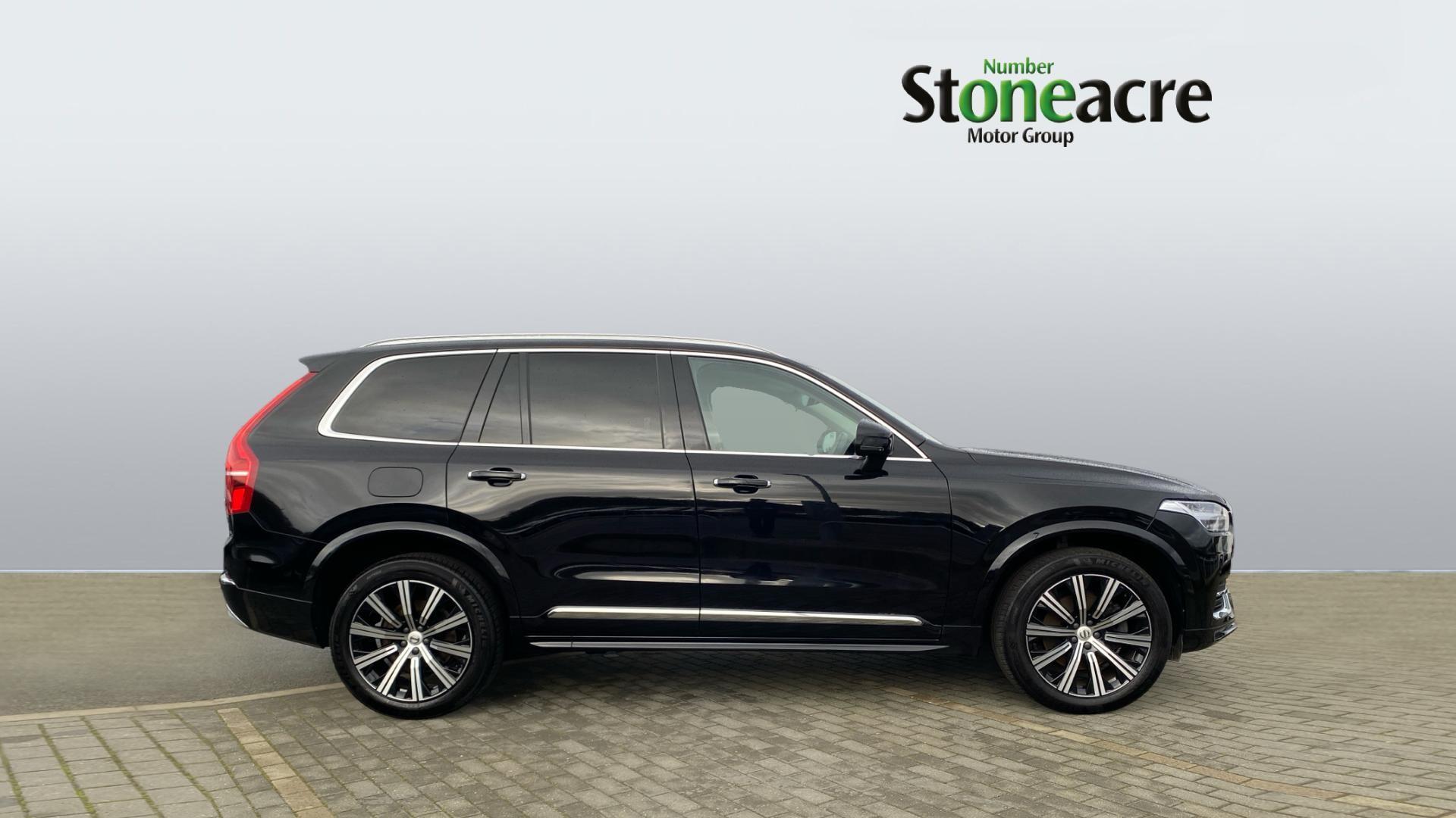 Volvo XC90 Inscription, B5 AWD mild hybrid, 7 Seats ND71WWL Image 3