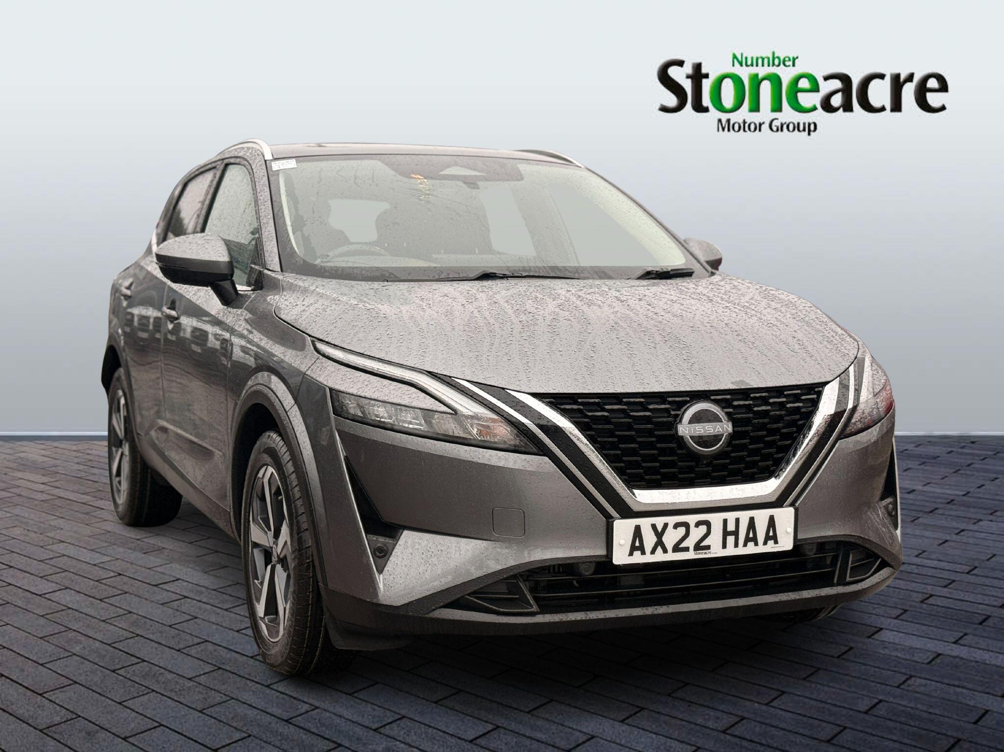 Nissan Qashqai 1.3 DiG-T MH N-Connecta 5dr AX22HAA Image 1