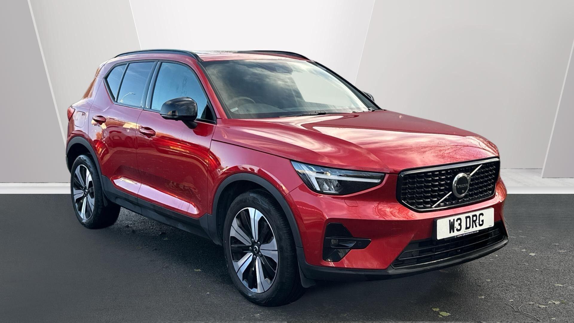 Volvo XC40 Recharge 1.5h T5 Recharge 10.7kWh Ultimate Dark SUV 5dr Petrol Plug-in Hybrid Auto Euro 6 (s/s) (262 ps) PL72WKZ Image 1