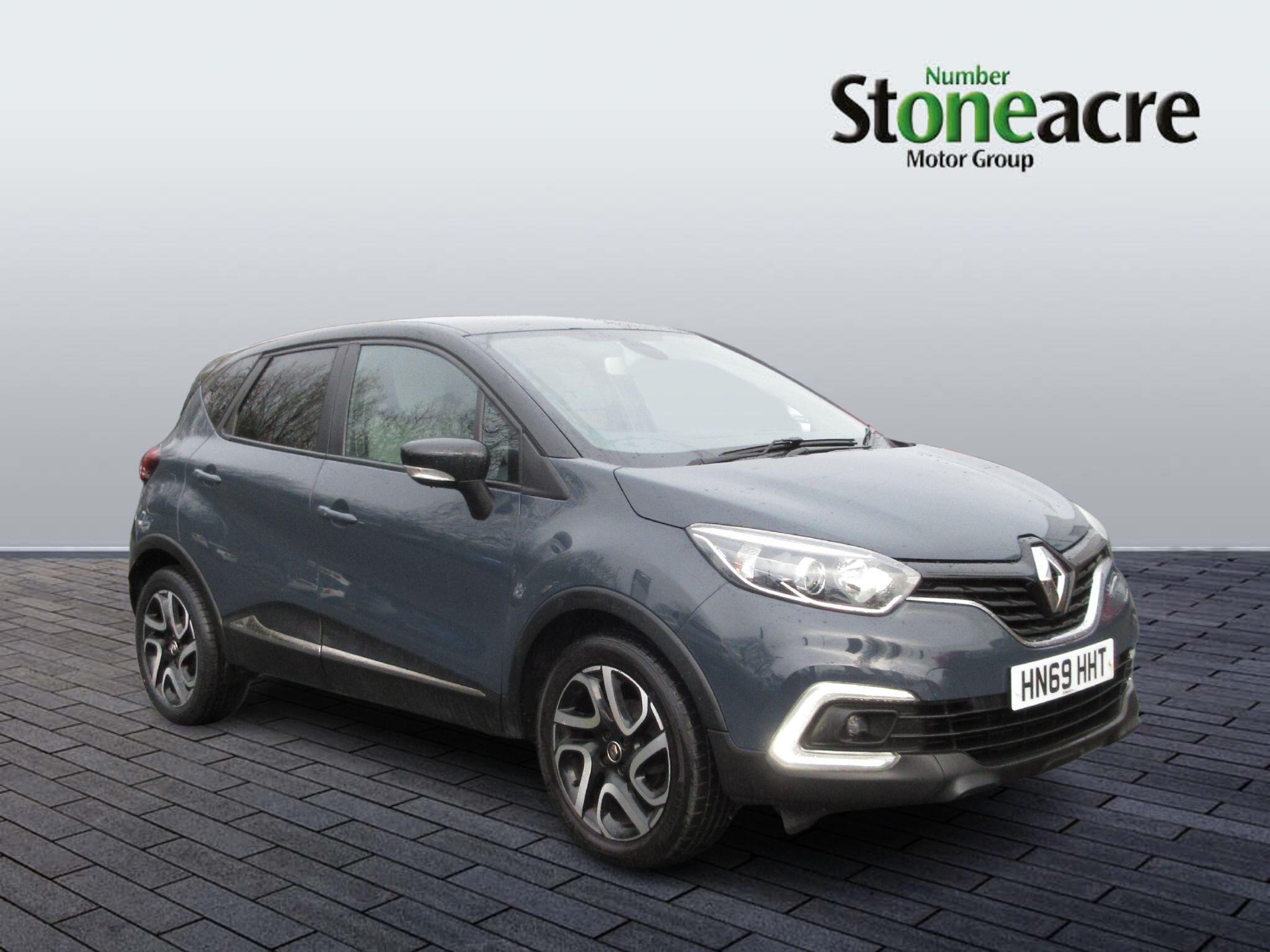 Renault Captur 0.9 TCE 90 Iconic 5dr HN69HHT Image 1