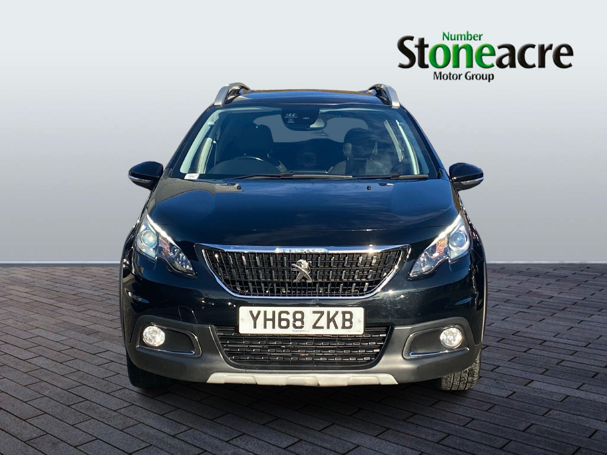 Peugeot 2008 1.2 PureTech Allure Premium 5dr [Start Stop] YH68ZKB Image 2