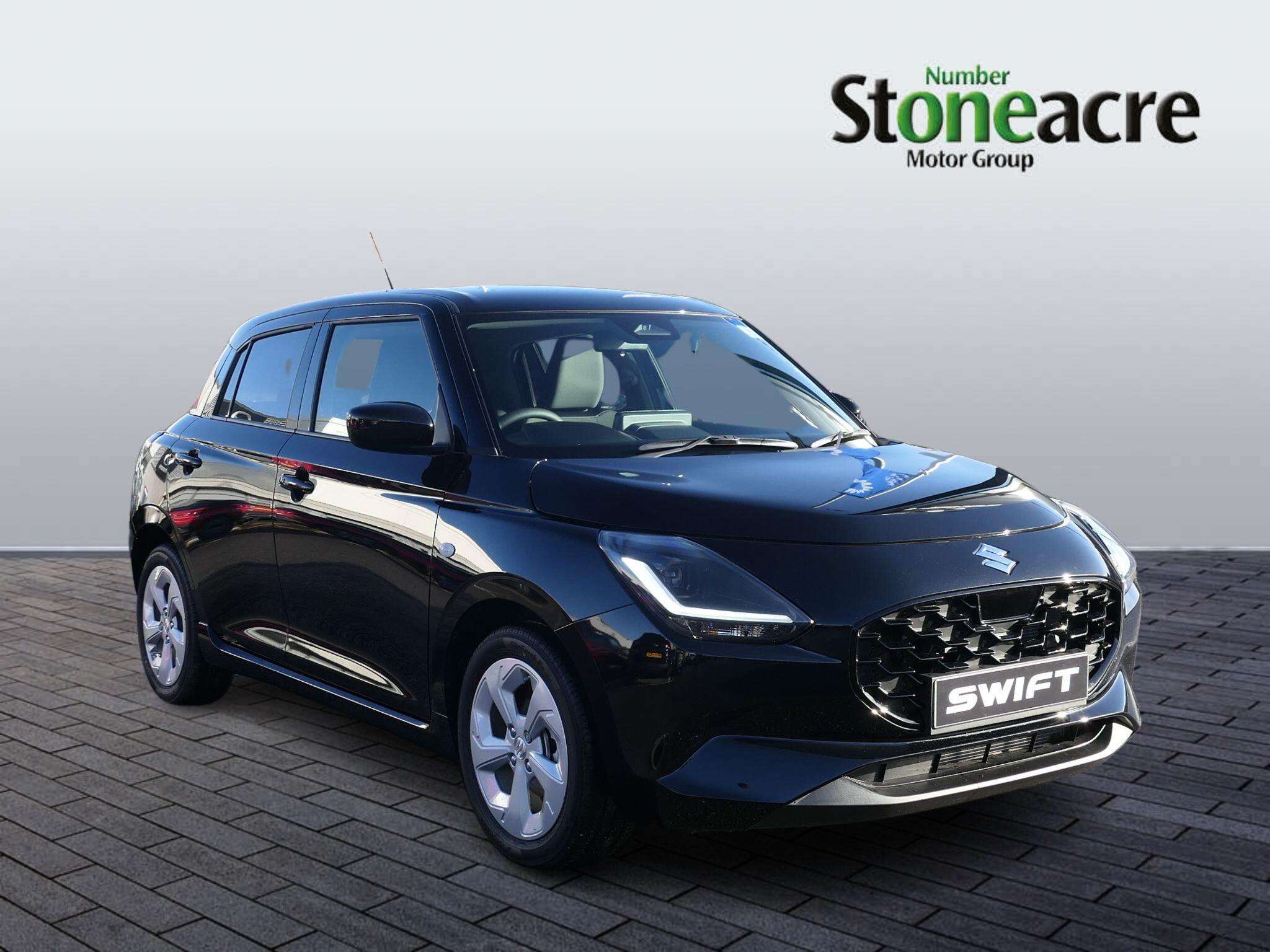 Suzuki Swift 1.2 MHEV Motion Euro 6 (s/s) 5dr null Image 1