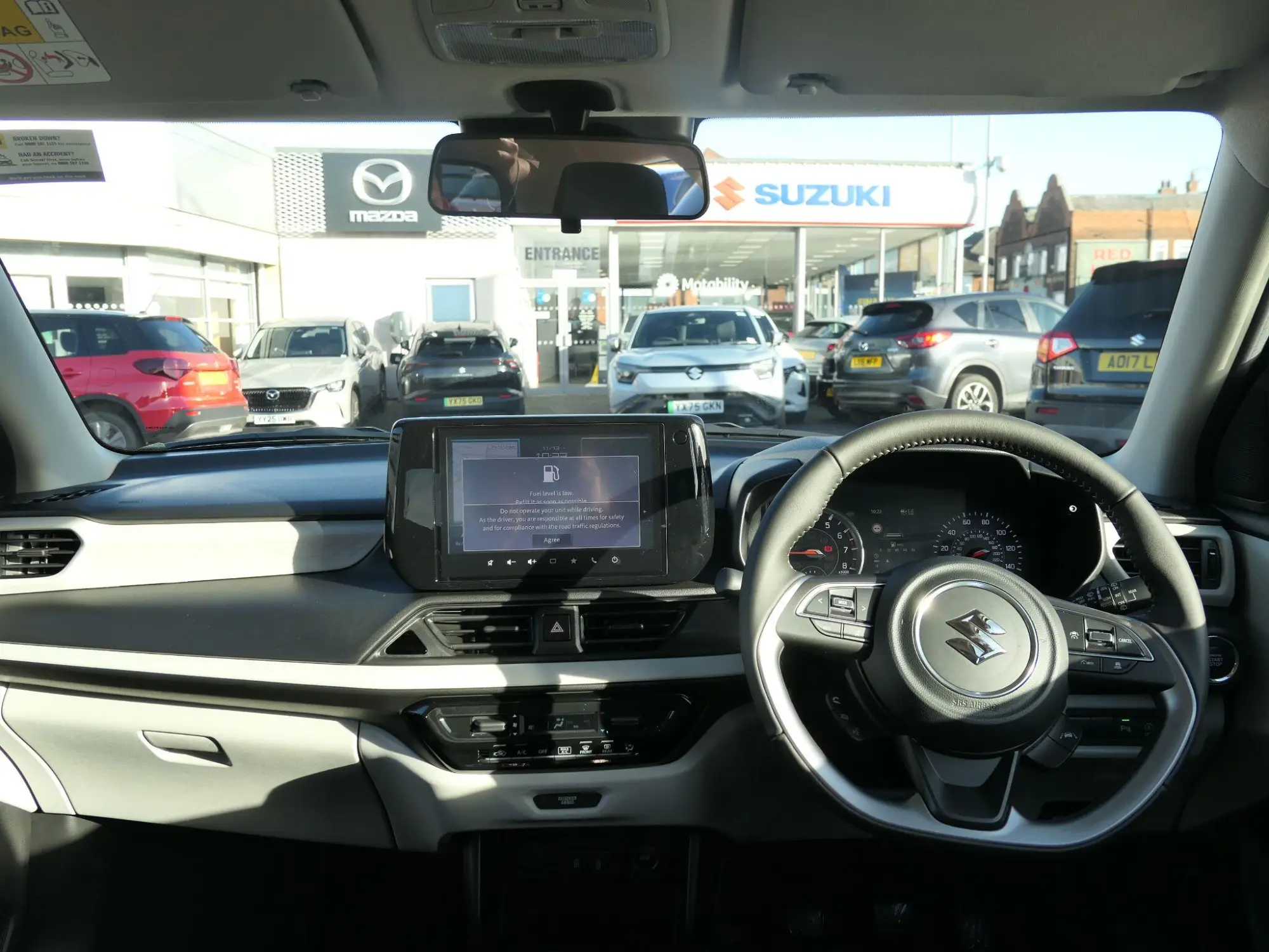 Suzuki Swift Image 9
