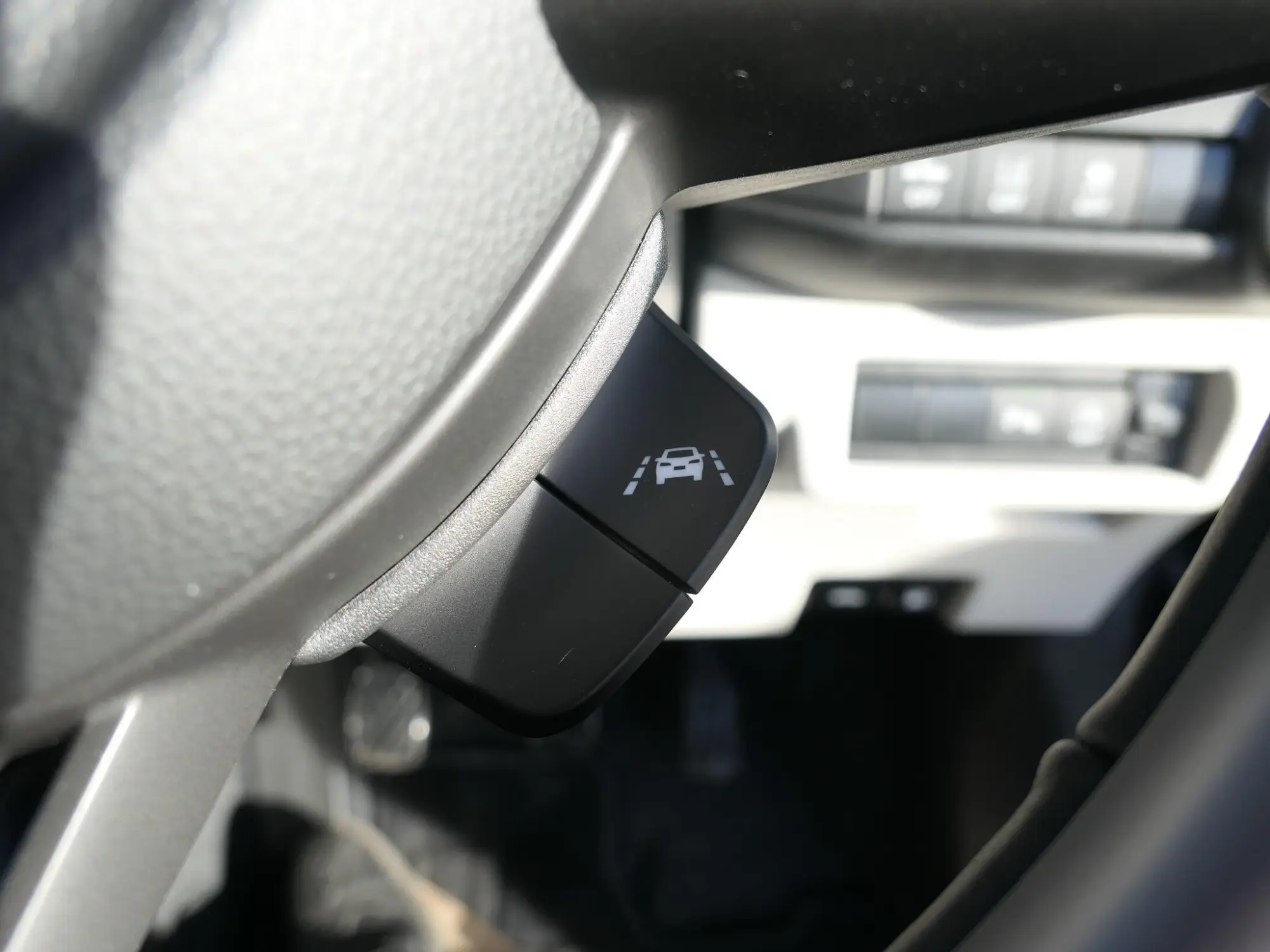 Suzuki Swift Image 17
