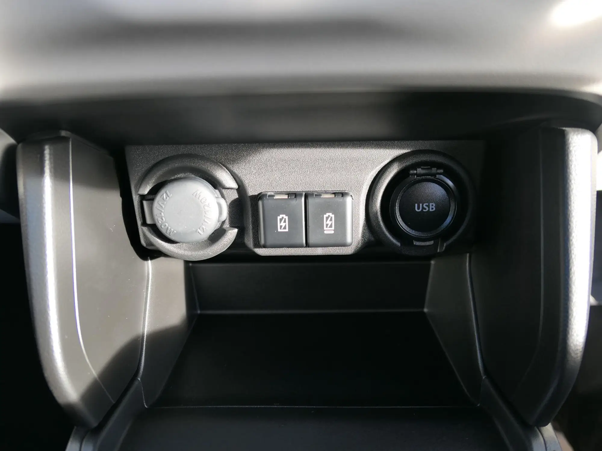 Suzuki Swift Image 19