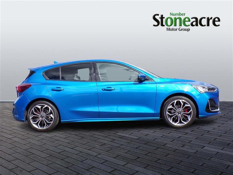 Ford Focus Image 2