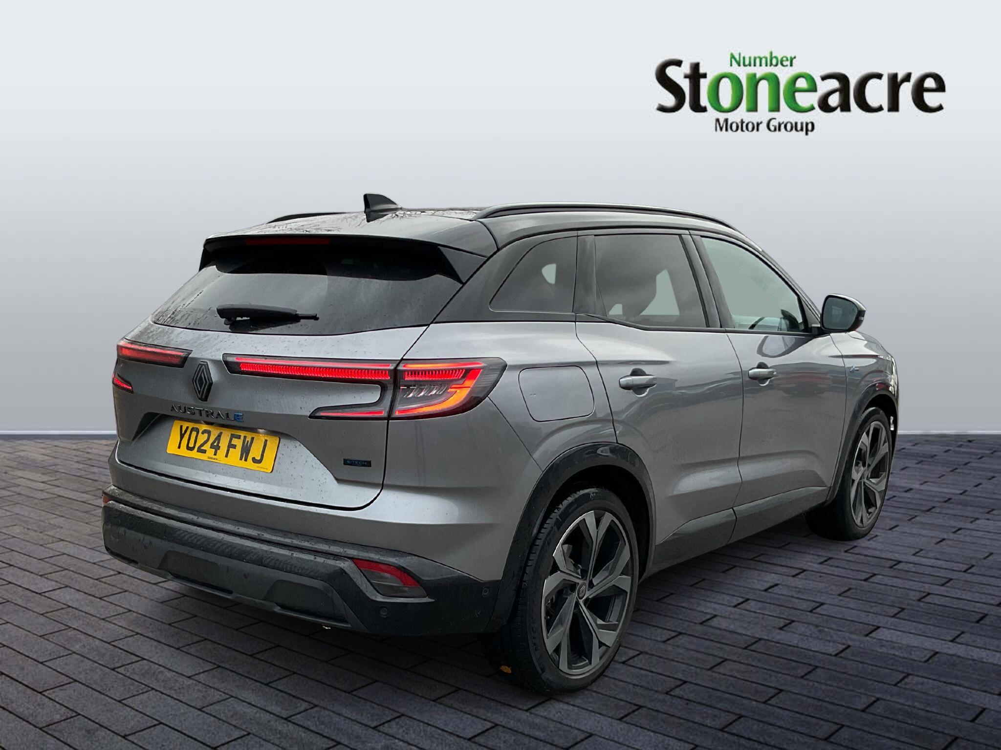Renault Austral E-Tech techno esprit Alpine E-Tech full hybrid 200 YO24FWJ Image 3