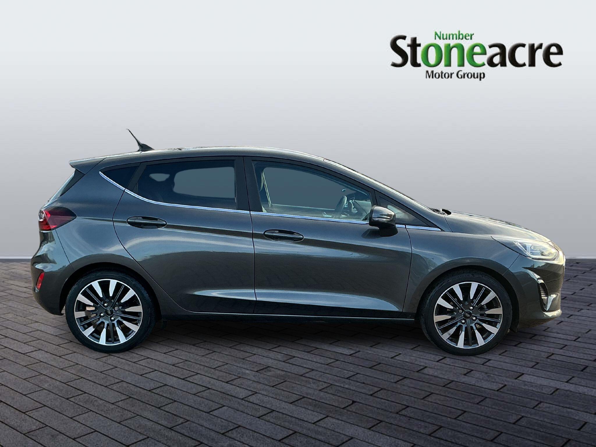 Ford Fiesta 1.0T EcoBoost MHEV Titanium Vignale Euro 6 (s/s) 5dr FV22XDO Image 2