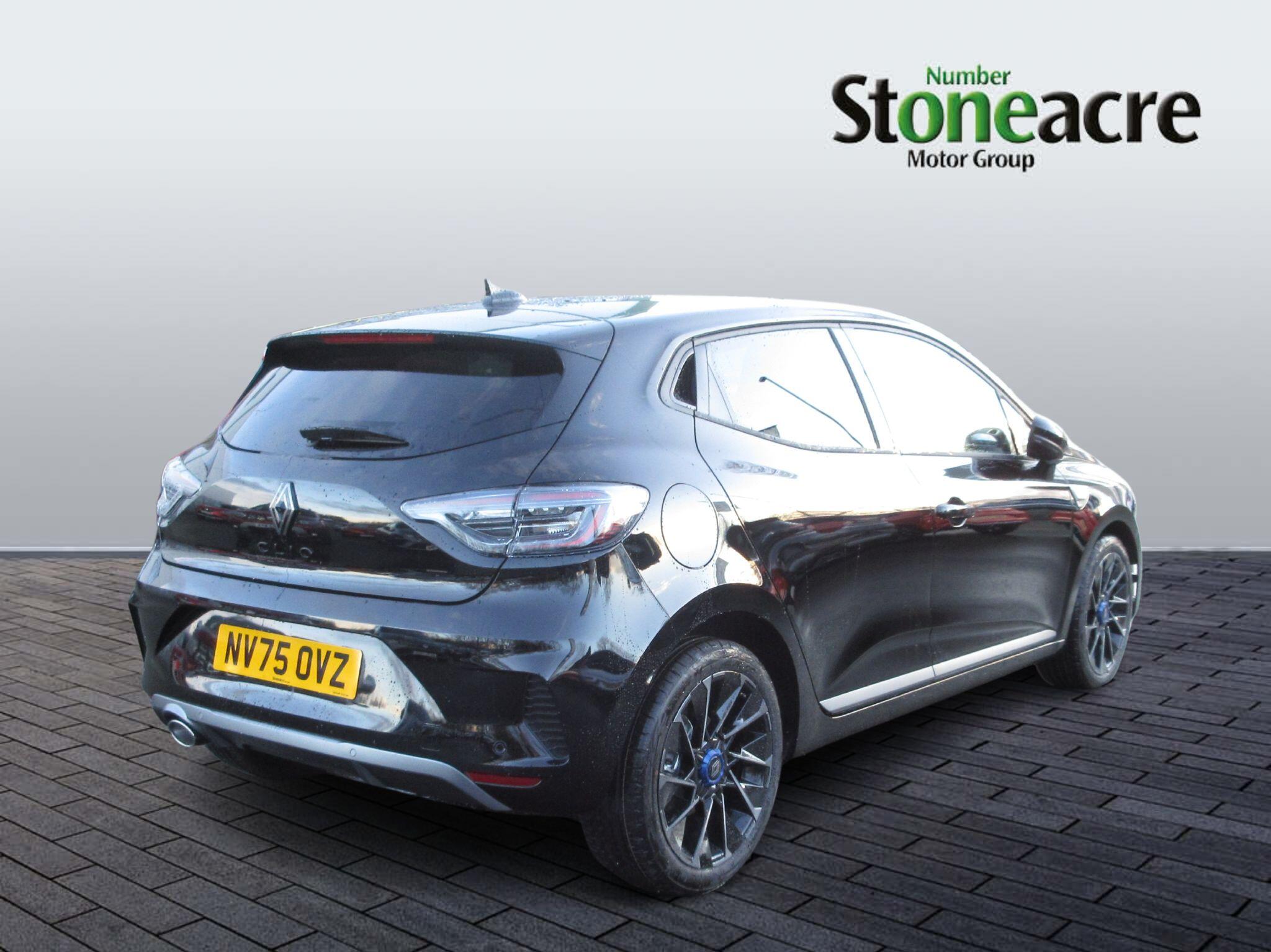 Renault Clio 1.0 TCe esprit Alpine Euro 6 (s/s) 5dr NV75OVZ Image 3