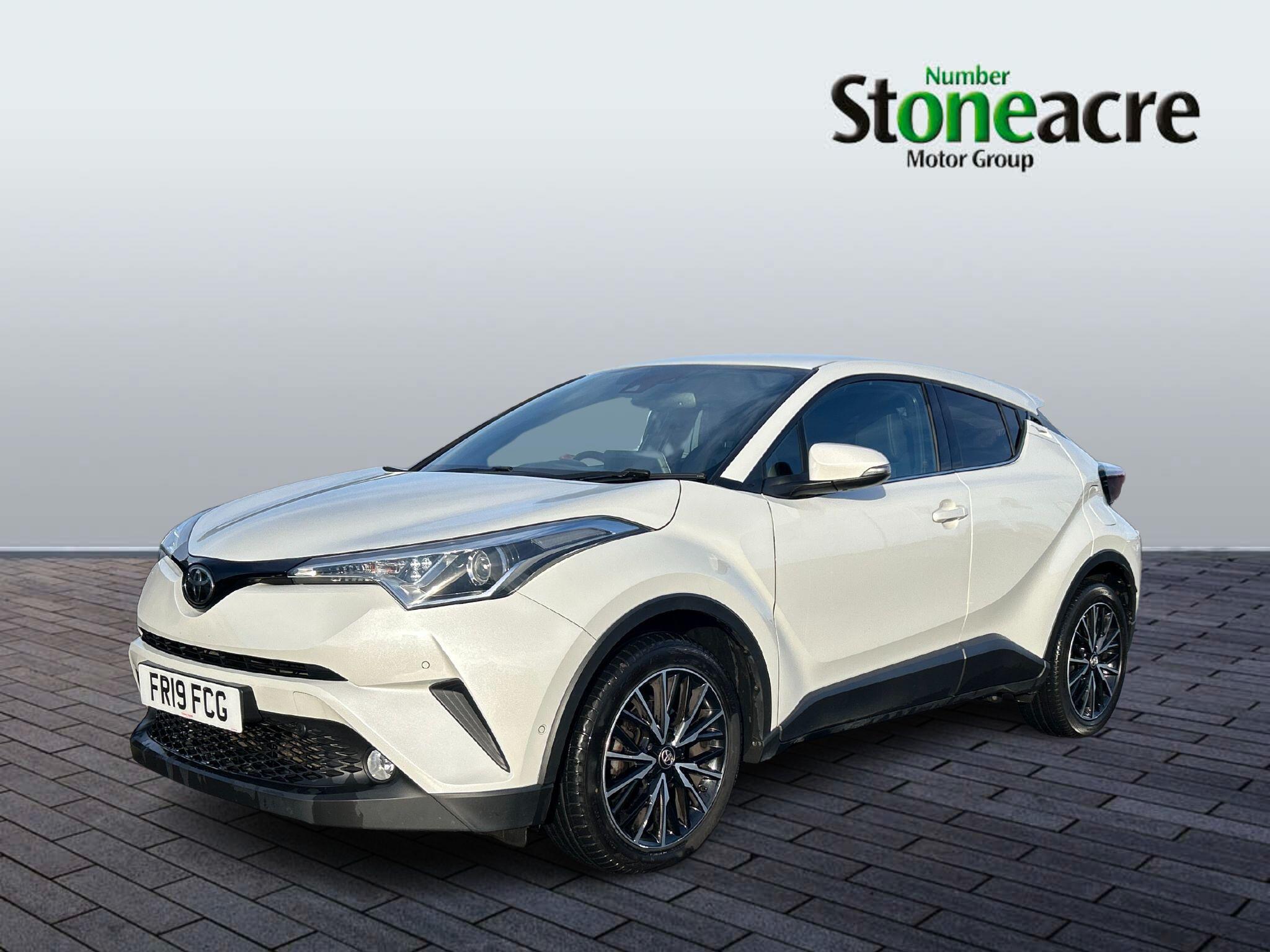 Toyota C-HR Self-Charging Hybrid 1.2 VVT-i Excel SUV 5dr Petrol CVT AWD Euro 6 (s/s) (116 ps) FR19FCG Image 3