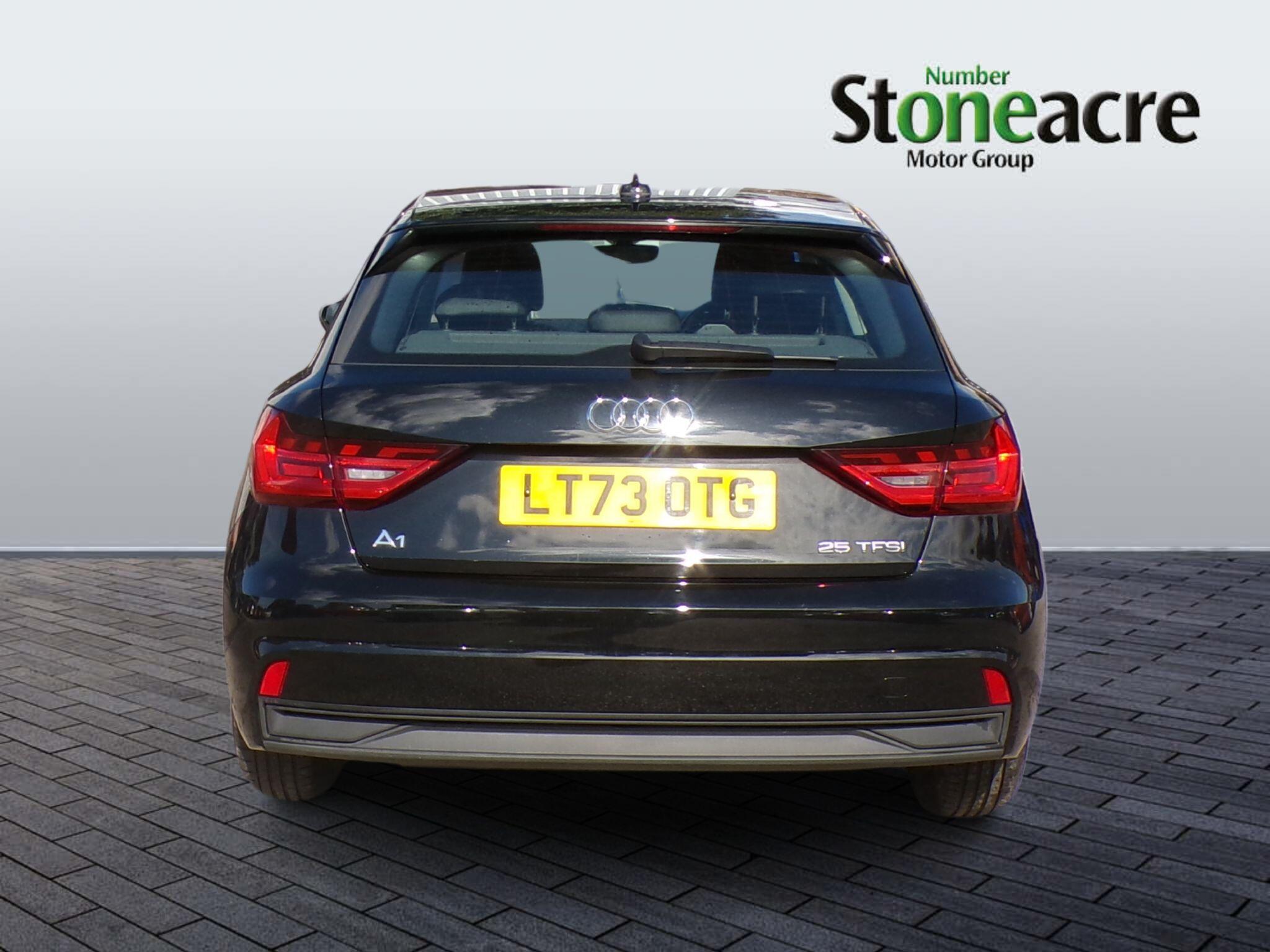 Audi A1 25 TFSI Technik 5dr LT73OTG Image 3