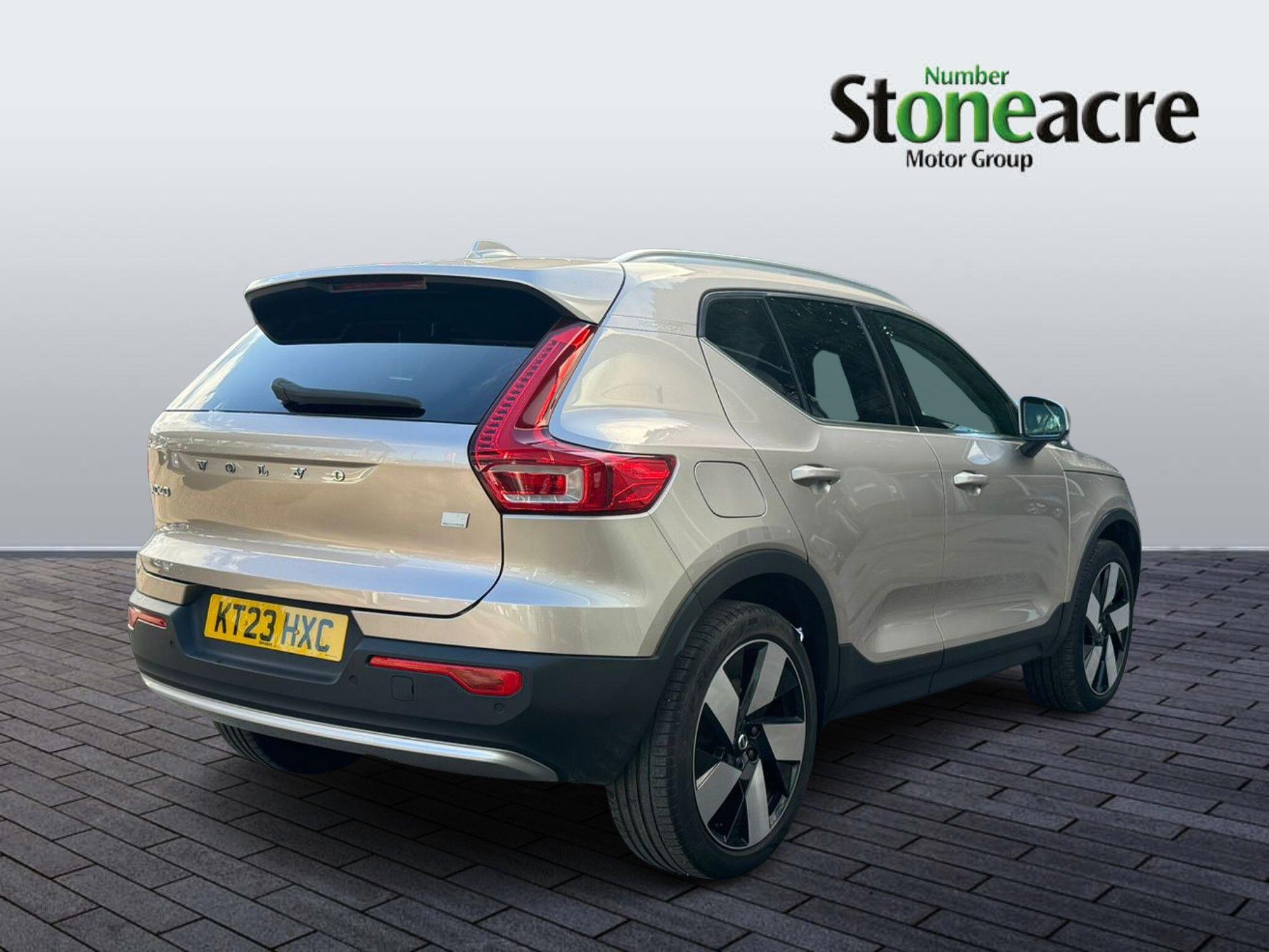 Volvo XC40 Image 3