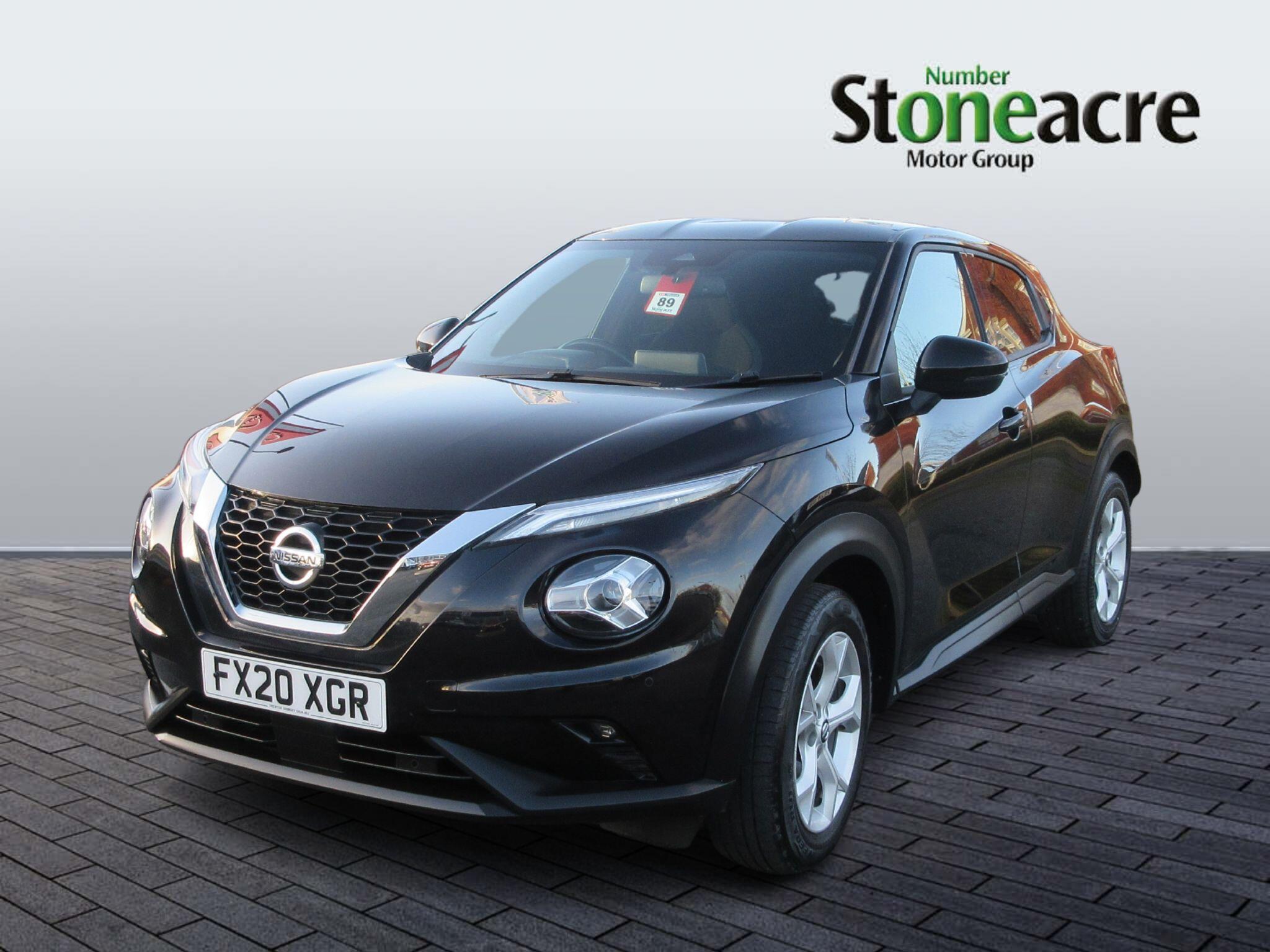 Nissan Juke 1.0 DiG-T N-Connecta 5dr FX20XGR Image 3