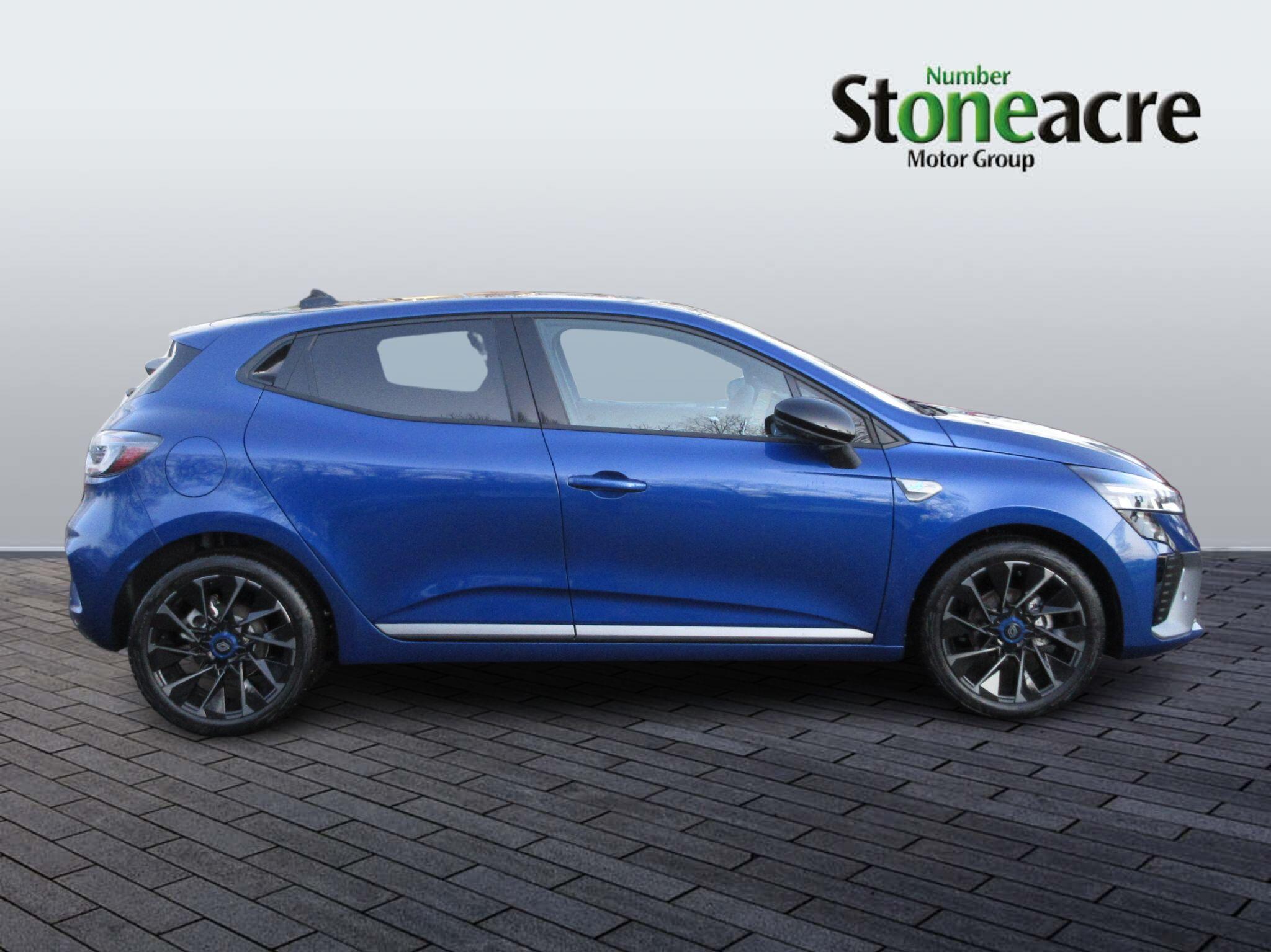 Renault Clio 1.0 TCe esprit Alpine Euro 6 (s/s) 5dr NV75OWA Image 2