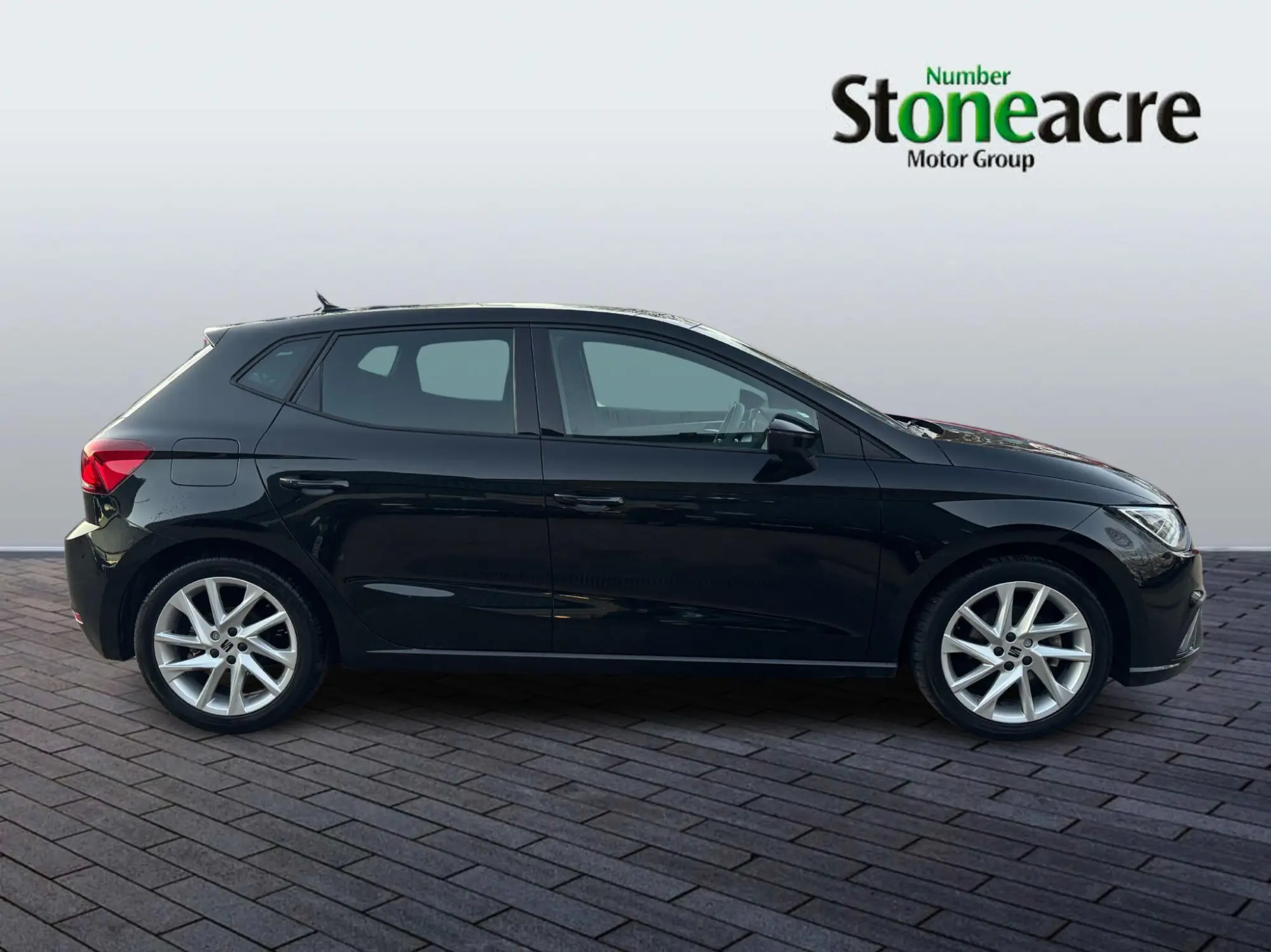 SEAT Ibiza 1.0 TSI 110 FR 5dr AE73XGX Image 2