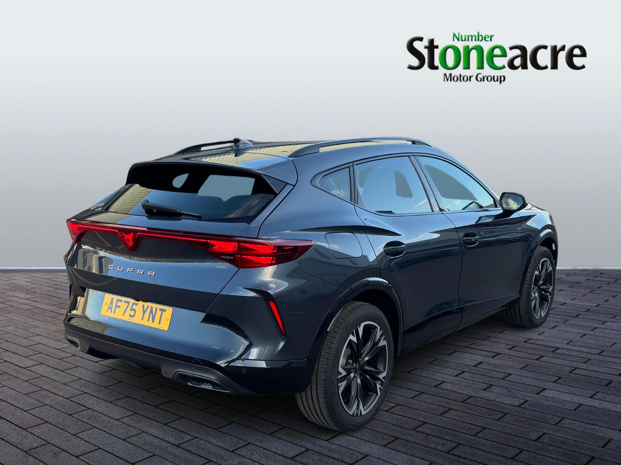 CUPRA Formentor 1.5 eTSI V1 DSG Euro 6 (s/s) 5dr AF75YNT Image 3