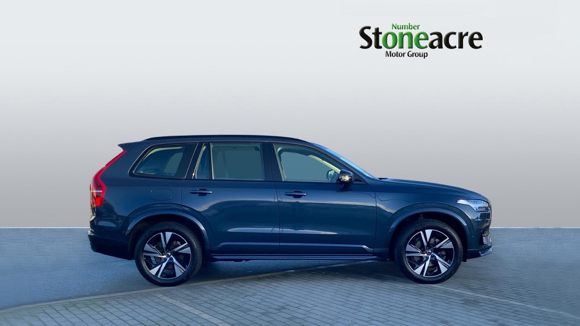 Volvo XC90 2.0 B5D [235] Plus Dark 5dr AWD Geartronic YO72FWK Image 3