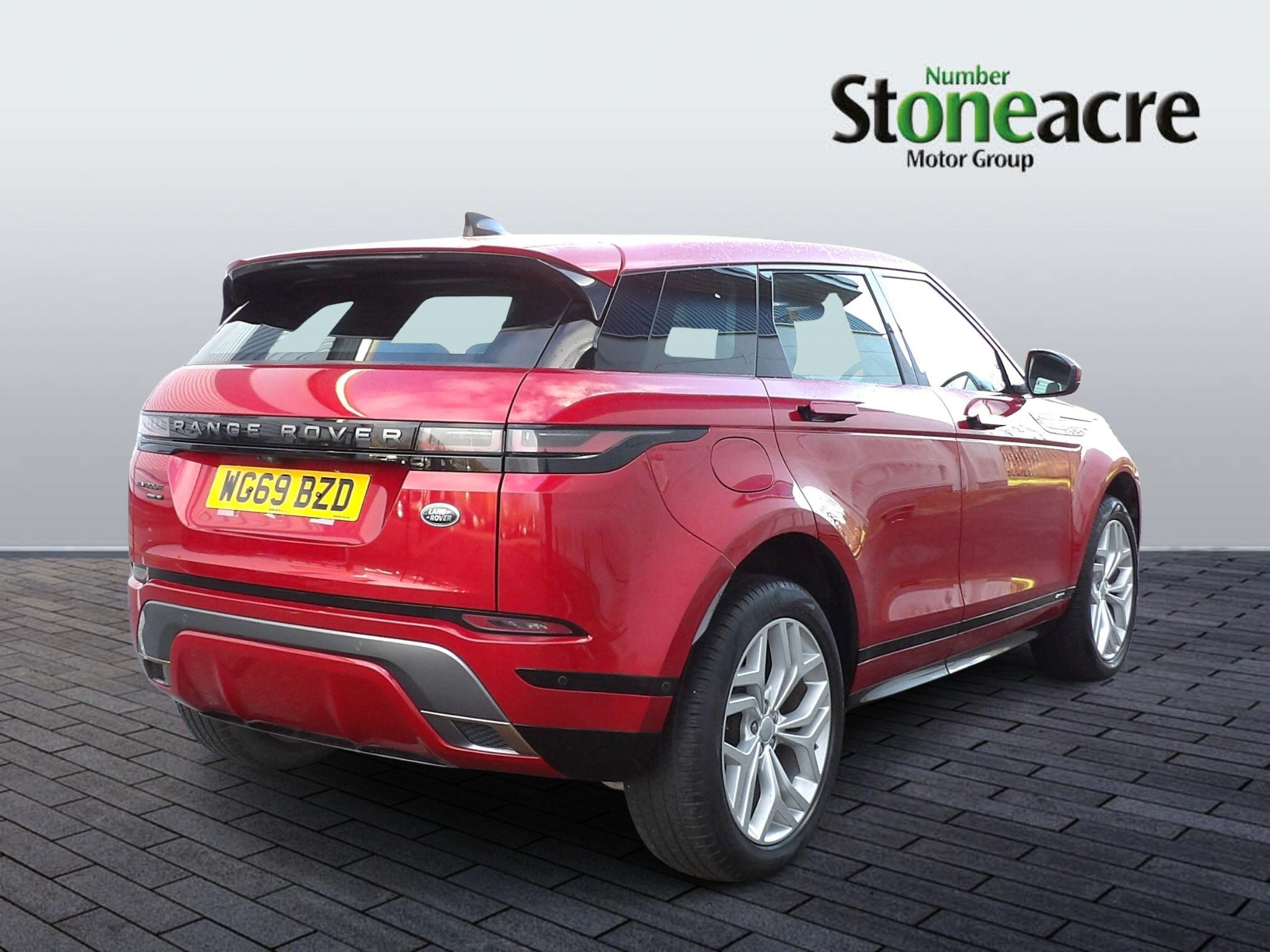 Land Rover Range Rover Evoque 2.0 P250 MHEV R-Dynamic SE Auto 4WD Euro 6 (s/s) 5dr WG69BZD Image 3