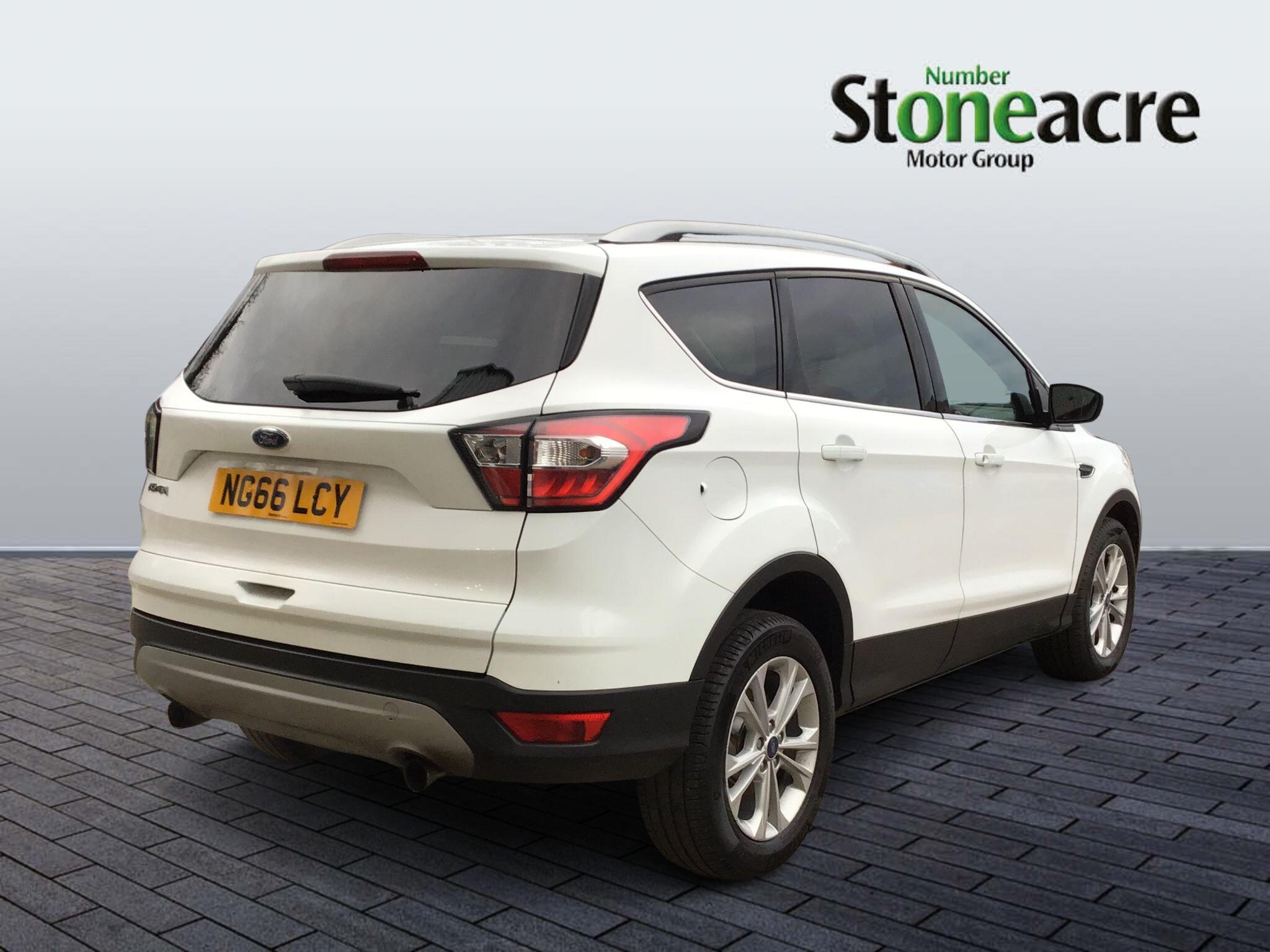 Ford Kuga 1.5 TDCi Titanium SUV 5dr Diesel Manual Euro 6 (s/s) (120 ps) NG66LCY Image 3