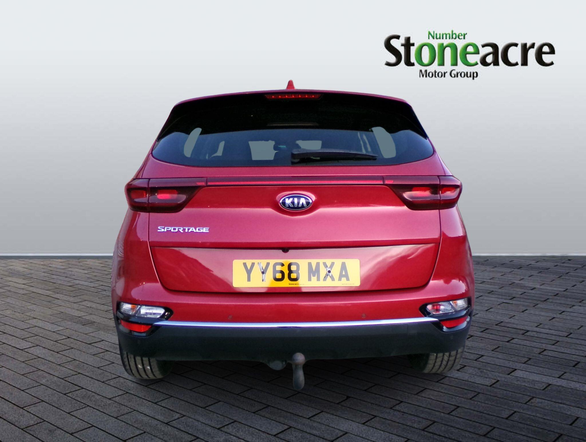 Kia Sportage 1.6 CRDi 2 Euro 6 (s/s) 5dr YY68MXA Image 3