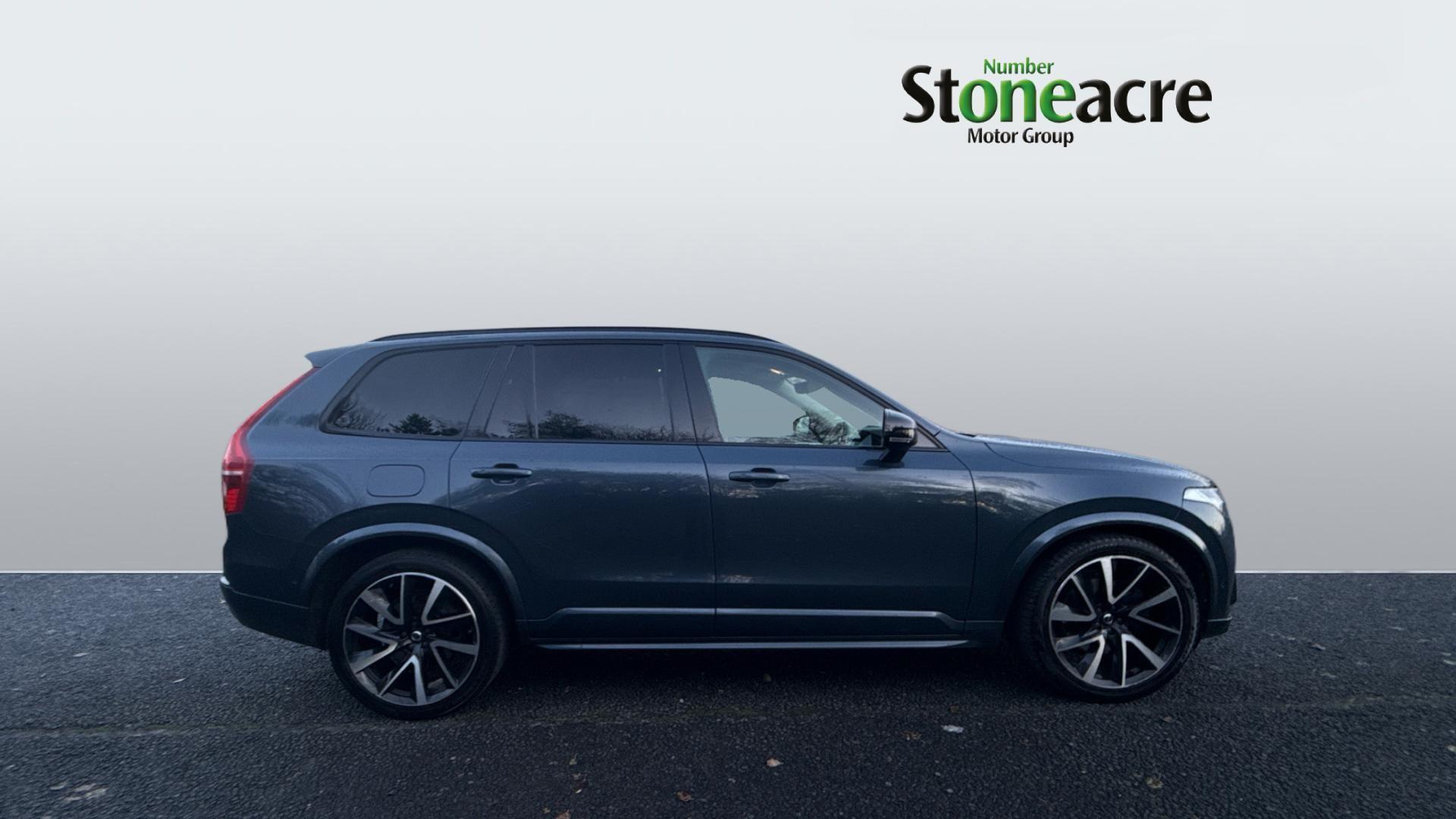 Volvo XC90 Ultimate, B5 AWD mild hybrid, Petrol, Dark, 7 seats N18DBS Image 3