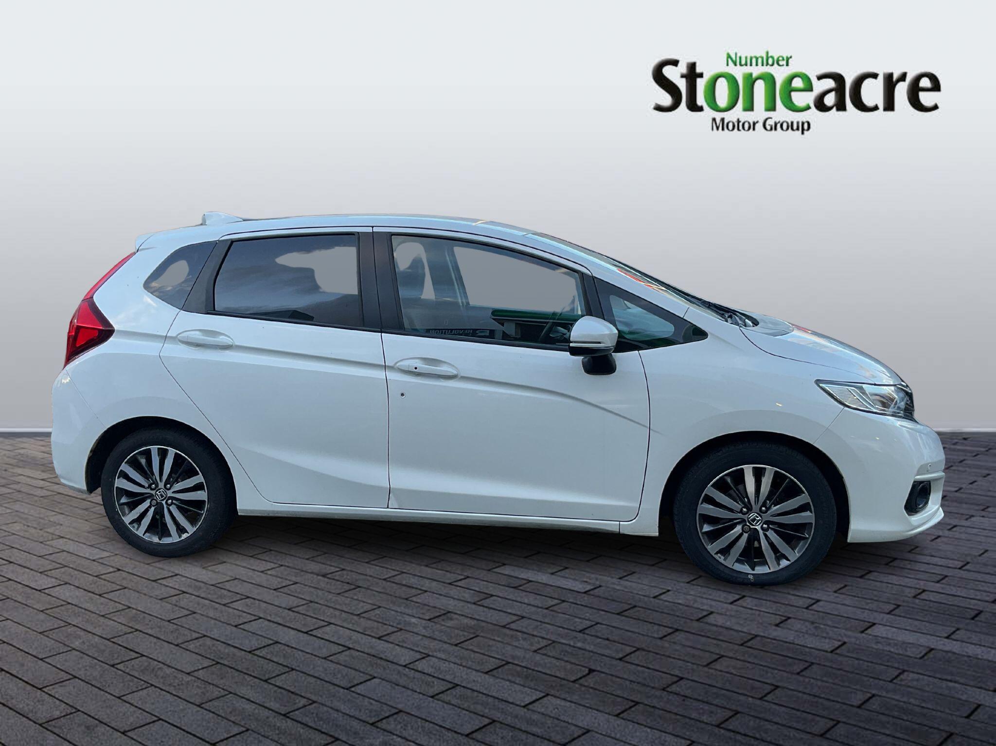 Honda Jazz 1.3 i-VTEC EX Euro 6 (s/s) 5dr OE68HPV Image 2