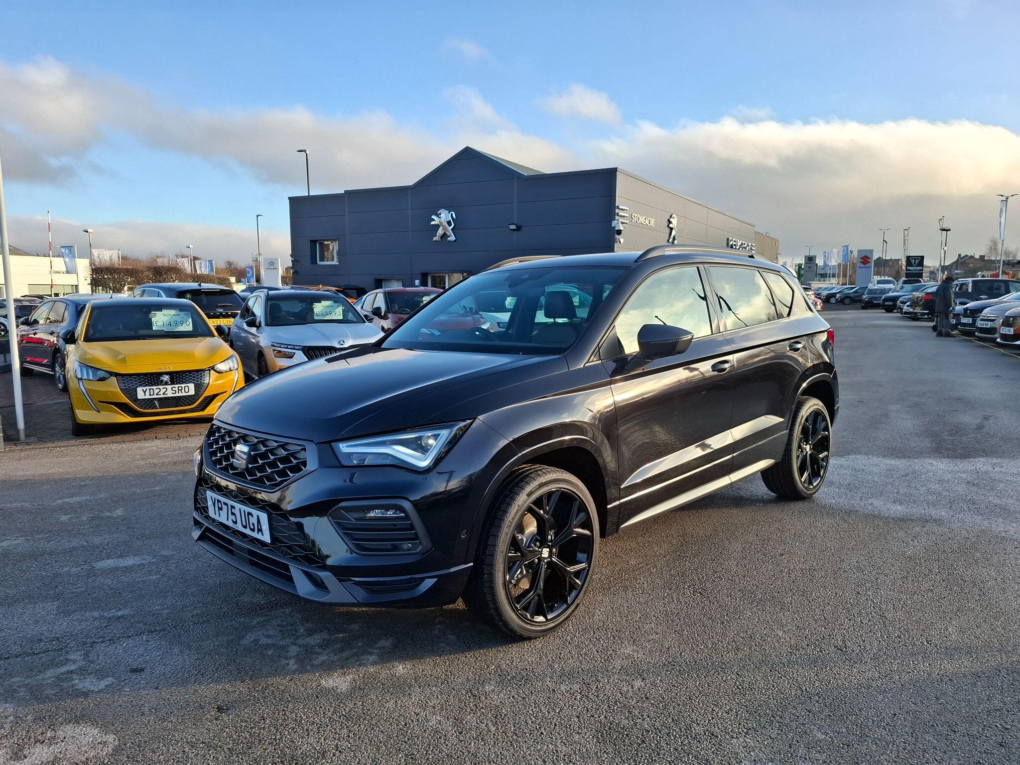 SEAT Ateca 1.5 TSI EVO FR Black Edition DSG Euro 6 (s/s) 5dr YP75UGA Image 3