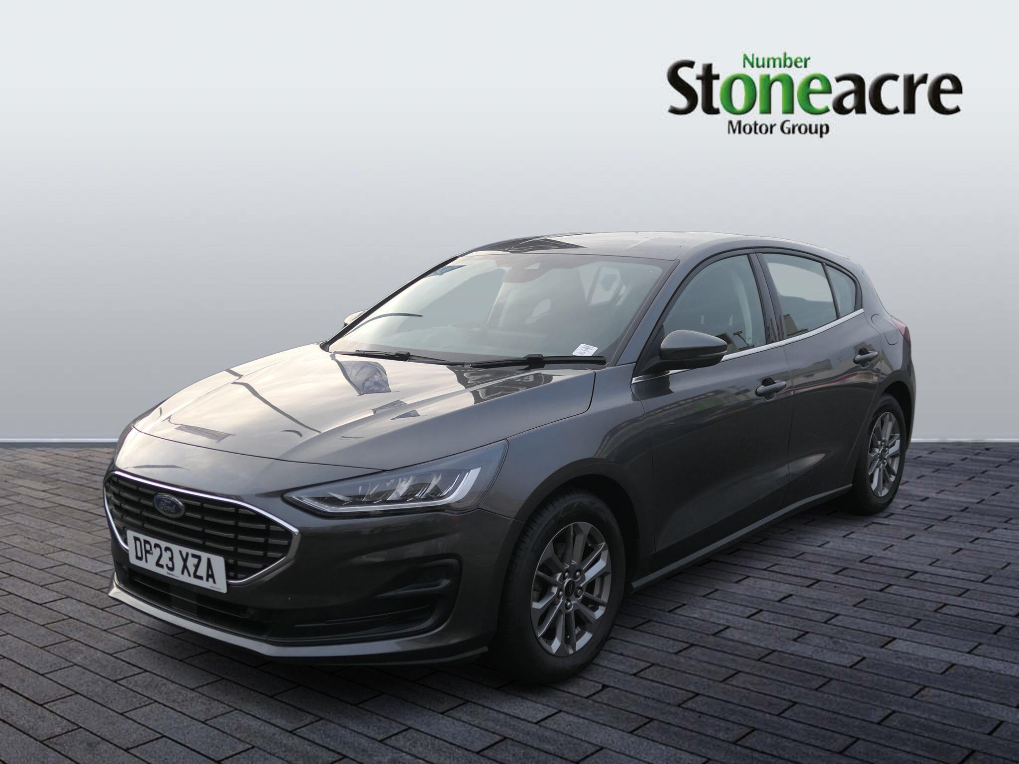 Ford Focus 1.0T EcoBoost MHEV Titanium Euro 6 (s/s) 5dr DP23XZA Image 3