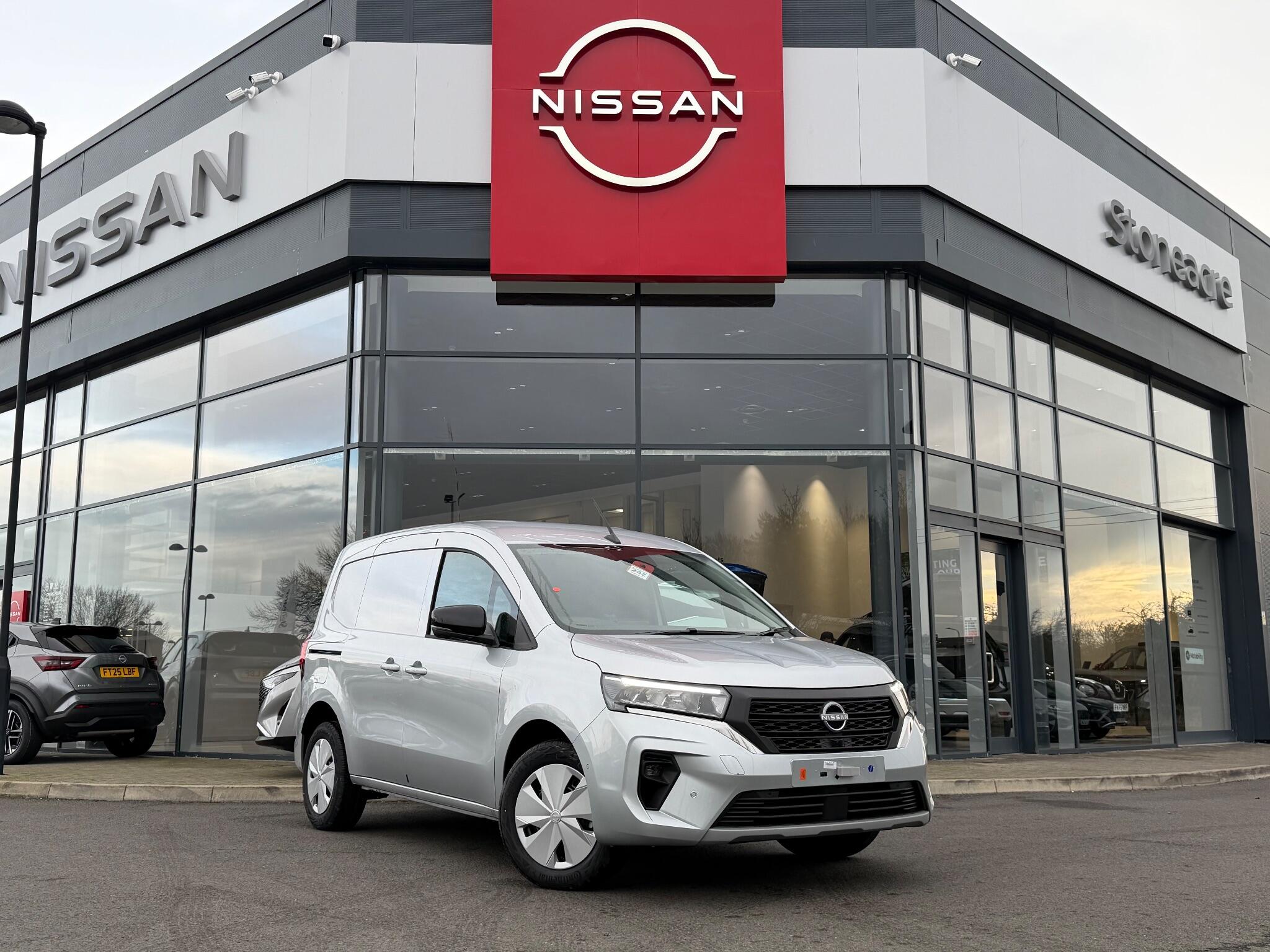 Nissan Townstar 1.3 TCe Tekna L1 Euro 6 (s/s) 6dr null Image 1