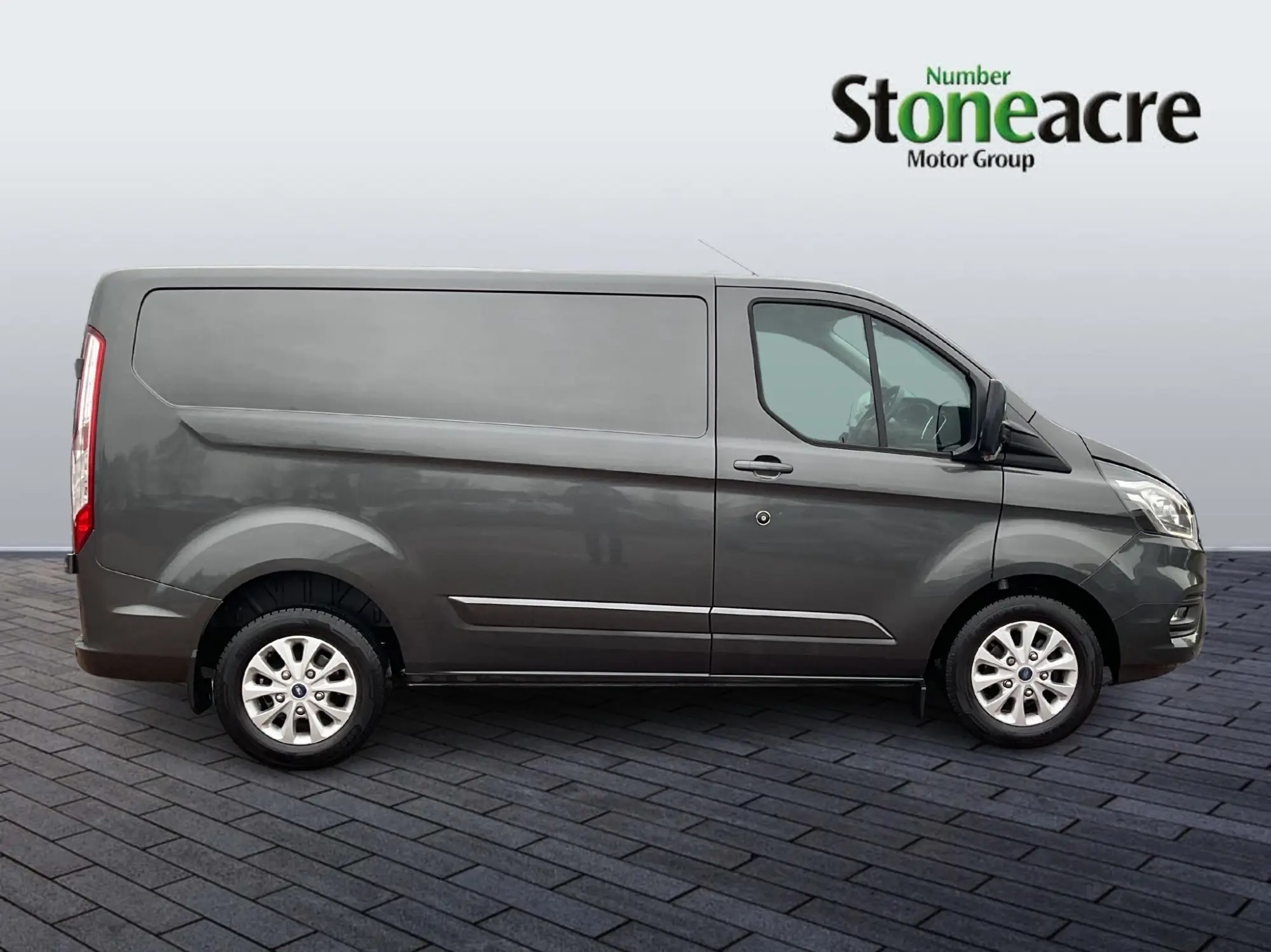 Ford Transit Custom 2.0 280 EcoBlue Limited L1 H1 Euro 6 (s/s) 5dr YA23VYR Image 2