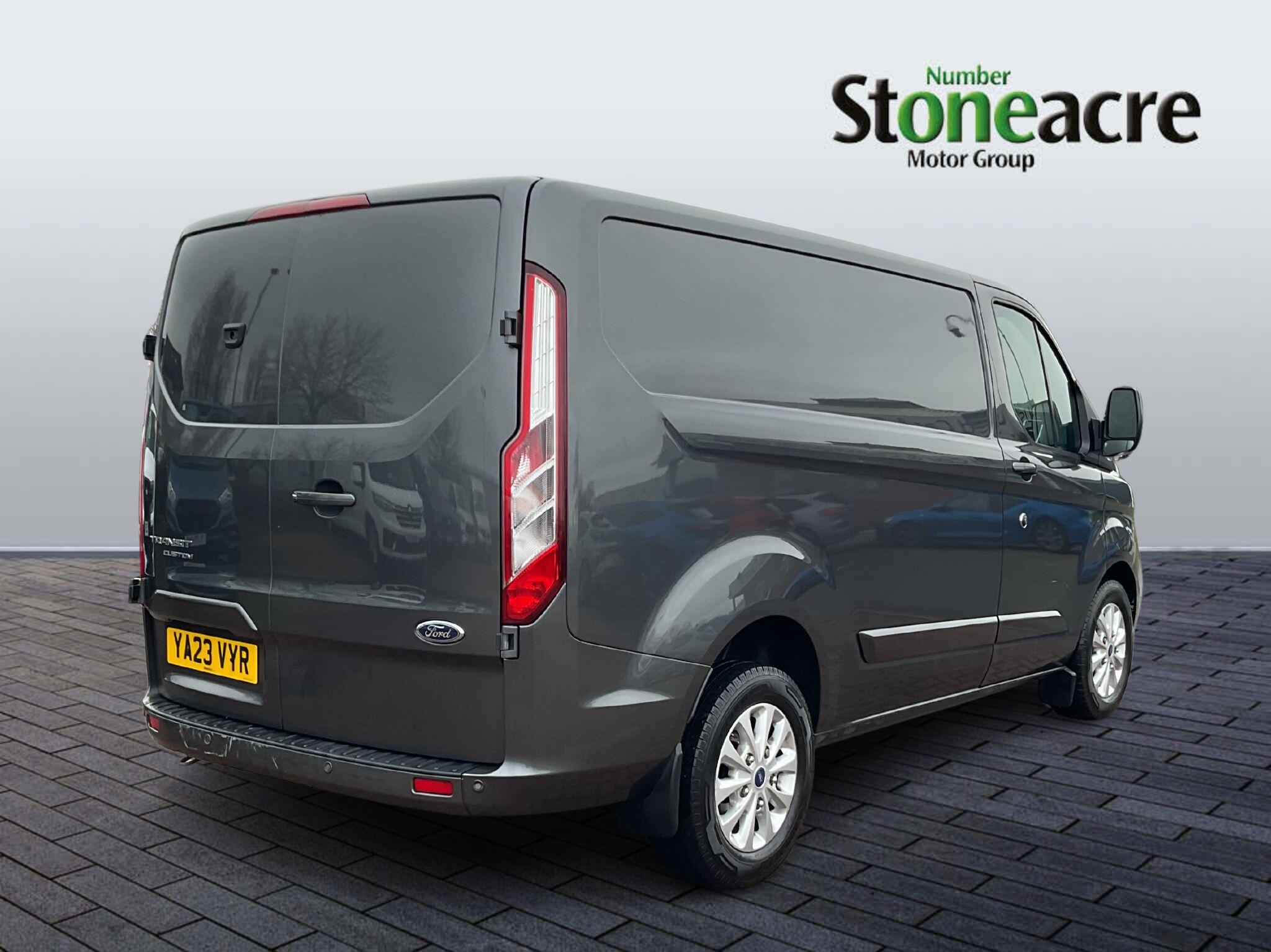 Ford Transit Custom 2.0 280 EcoBlue Limited L1 H1 Euro 6 (s/s) 5dr YA23VYR Image 3