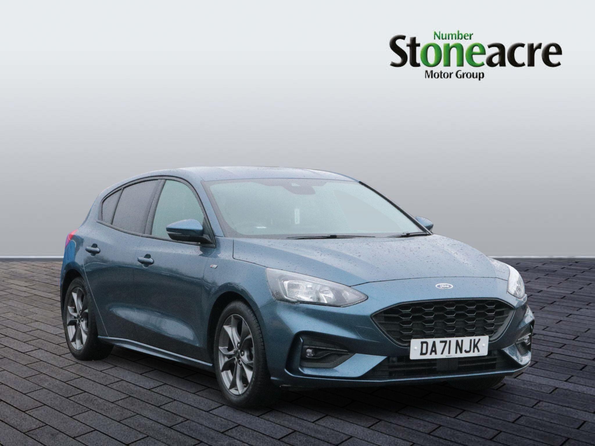Ford Focus 1.0T EcoBoost ST-Line Edition Euro 6 (s/s) 5dr DA71NJK Image 1