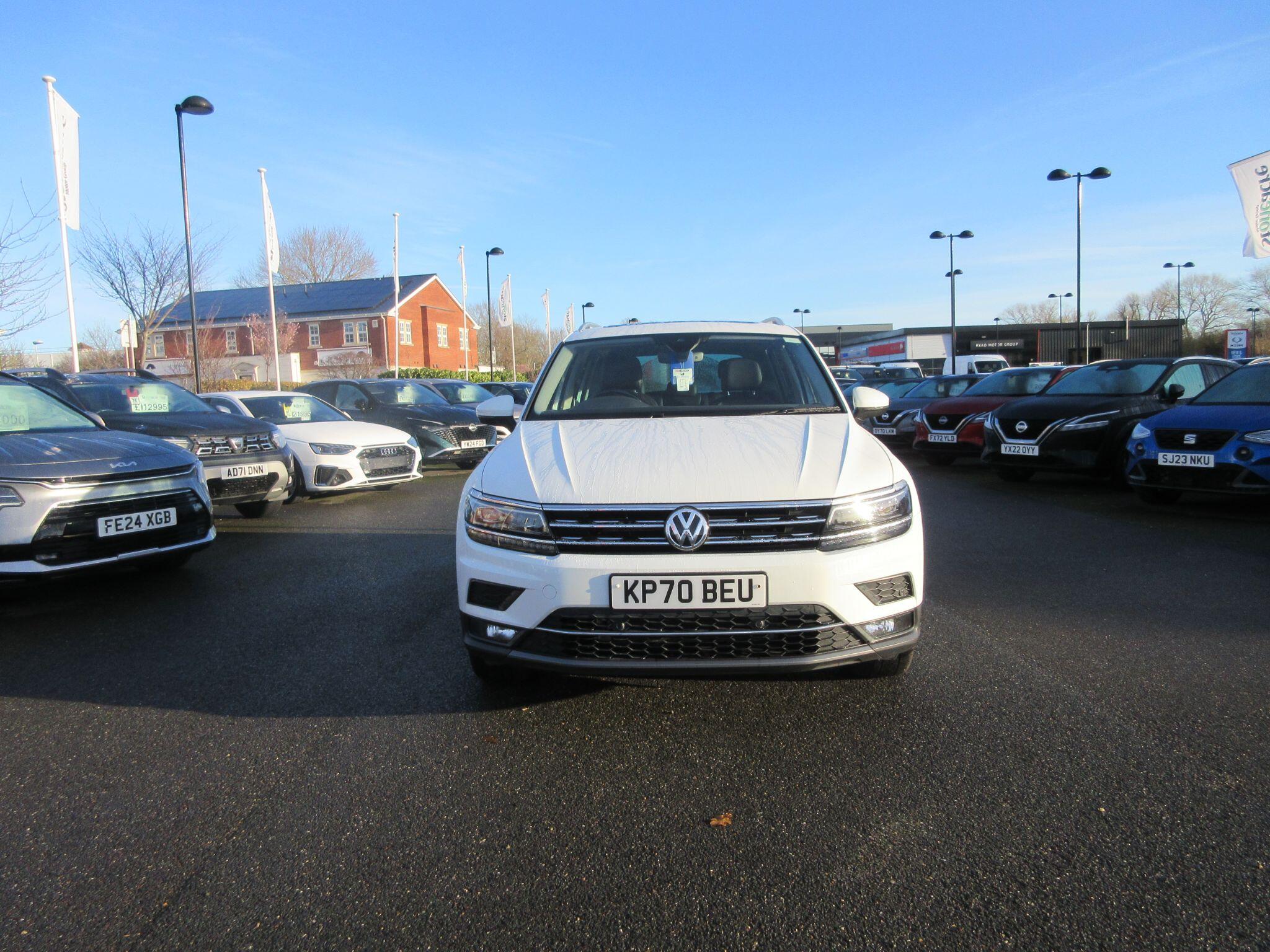 Volkswagen Tiguan 2.0TDI SEL (190BHP) 4Motion DSG KP70BEU Image 3