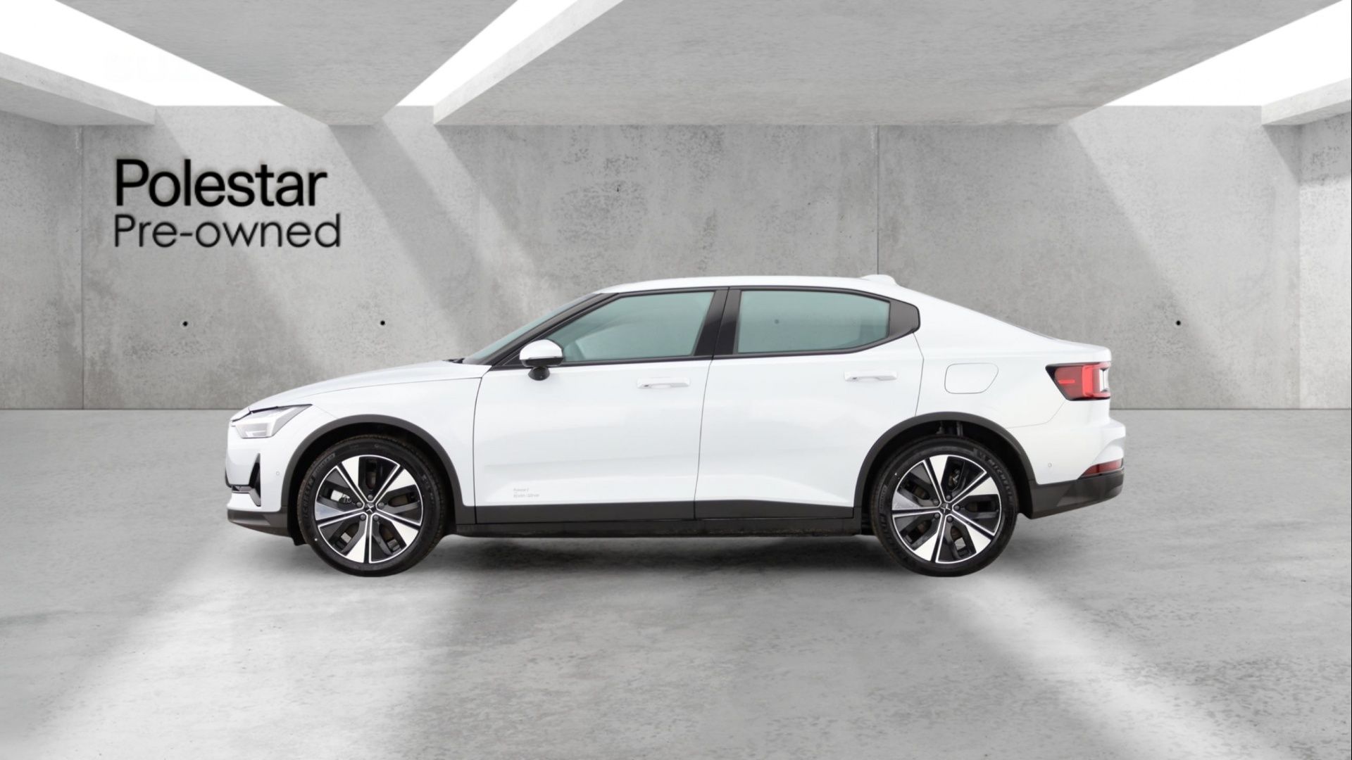 Polestar 2 Single Motor 82kWh Long Range Fastback Auto RWD 5dr OV74JYT Image 2