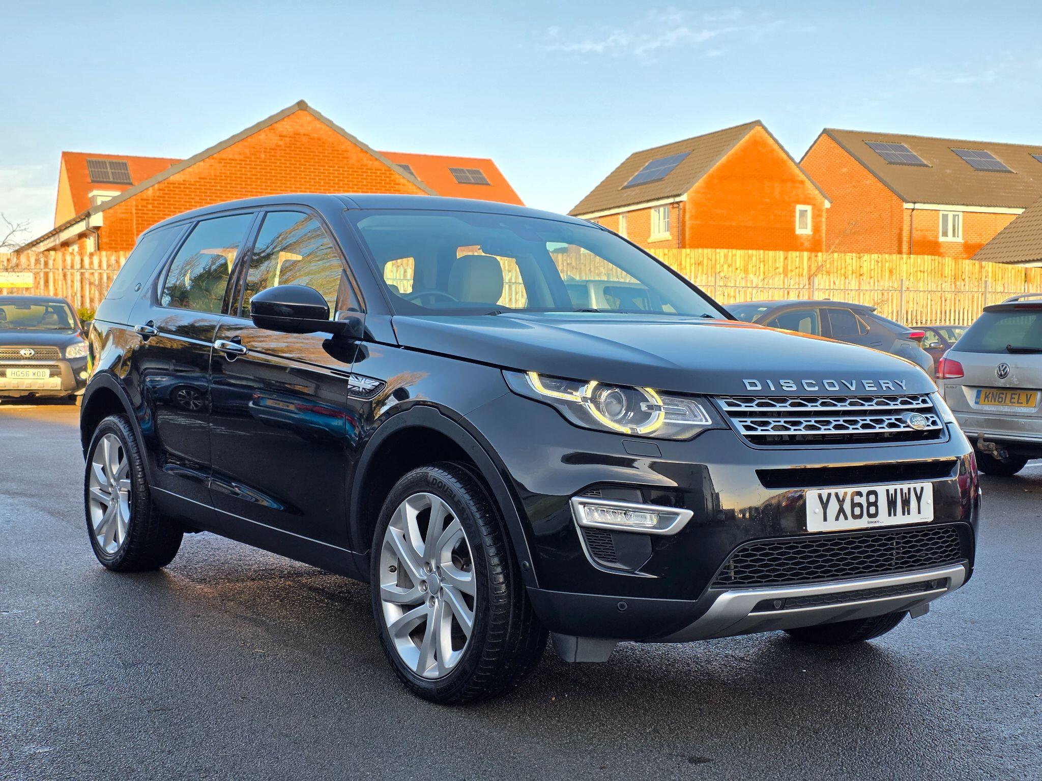 Land Rover Discovery Sport 2.0 Si4 HSE Luxury Auto 4WD Euro 6 (s/s) 5dr YX68WWY Image 1