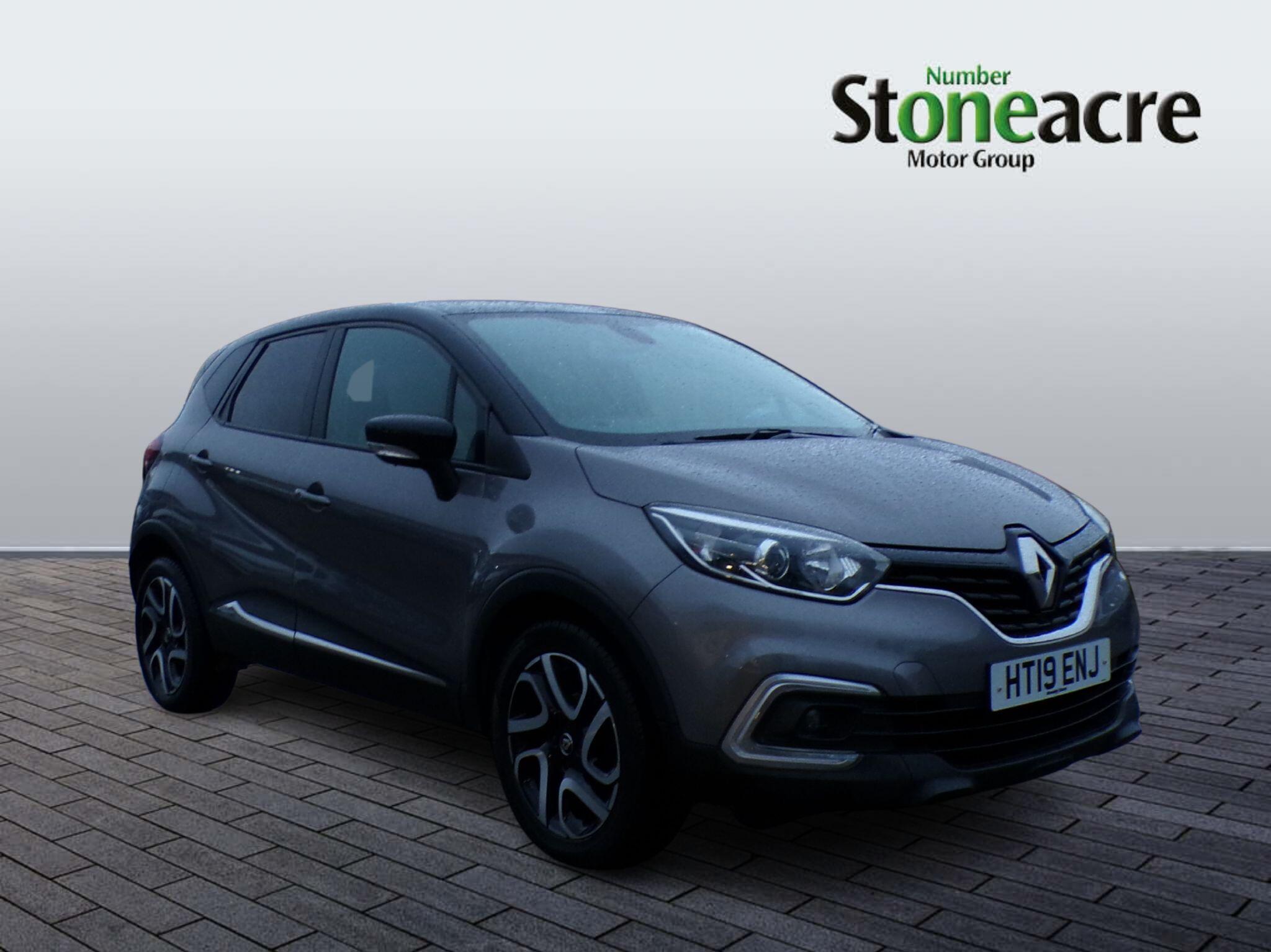 Renault Captur 0.9 TCE 90 Iconic 5dr HT19ENJ Image 1