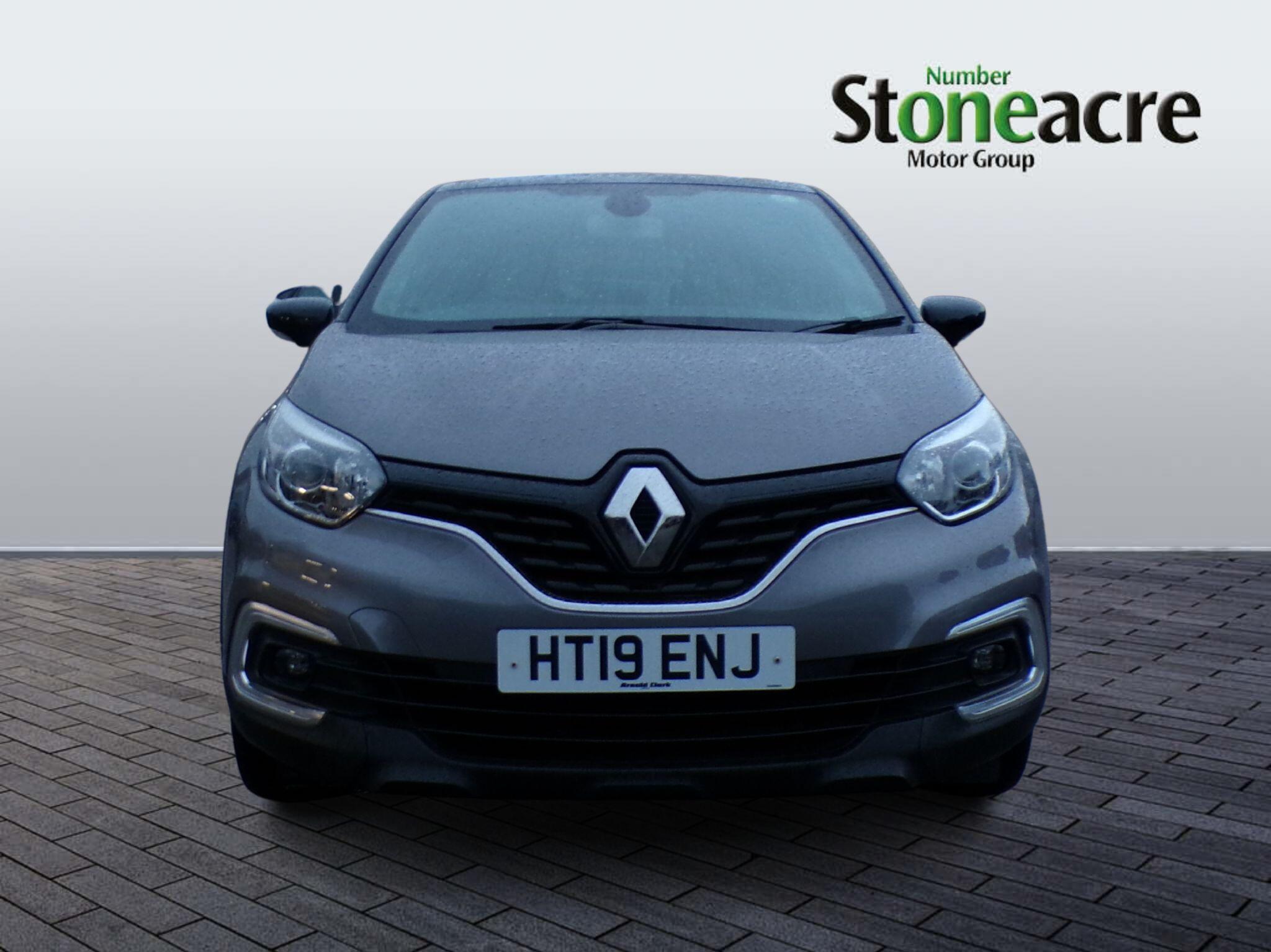 Renault Captur 0.9 TCE 90 Iconic 5dr HT19ENJ Image 2