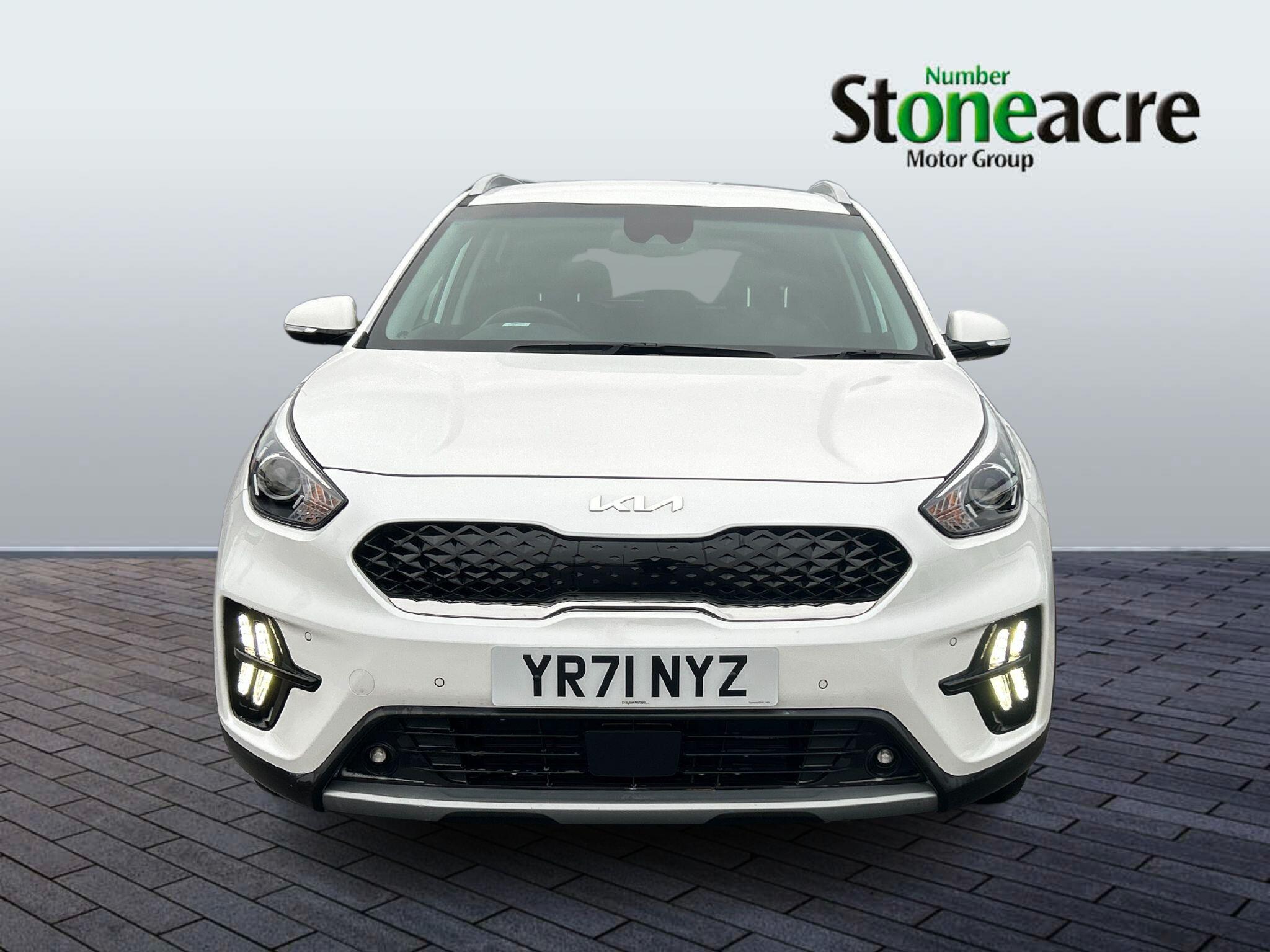 Kia Niro 1.6 GDi PHEV 3 5dr DCT YR71NYZ Image 2
